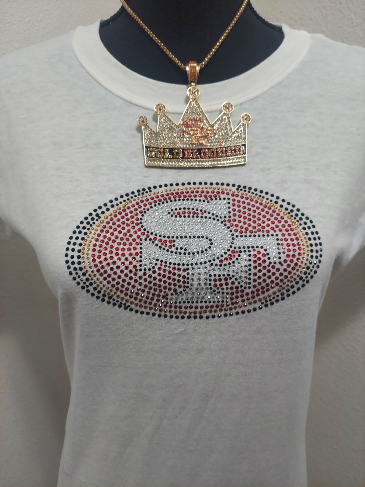 San Francisco 49ers Womens Fitted T-shirt Multiple Sizes Available S,M,L,XL,2XL