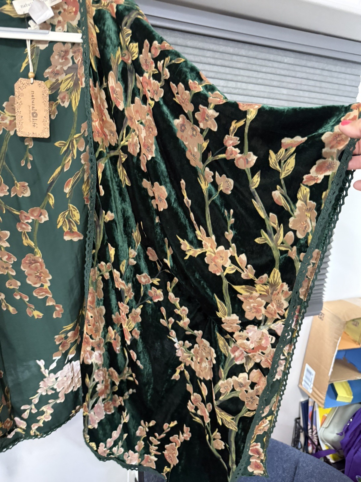 Natural Life Floral Velvet Kimono Cardigan OS One Size Green M78