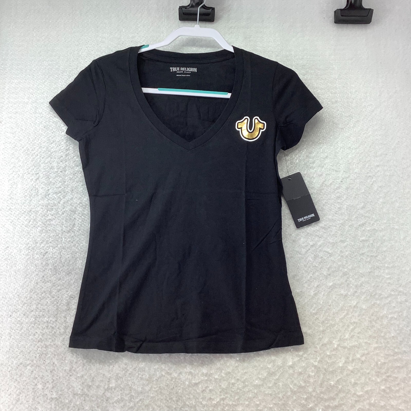 True Religion Women’s Black Short Sleeve Core V Neck Pullover T Shirt Size M