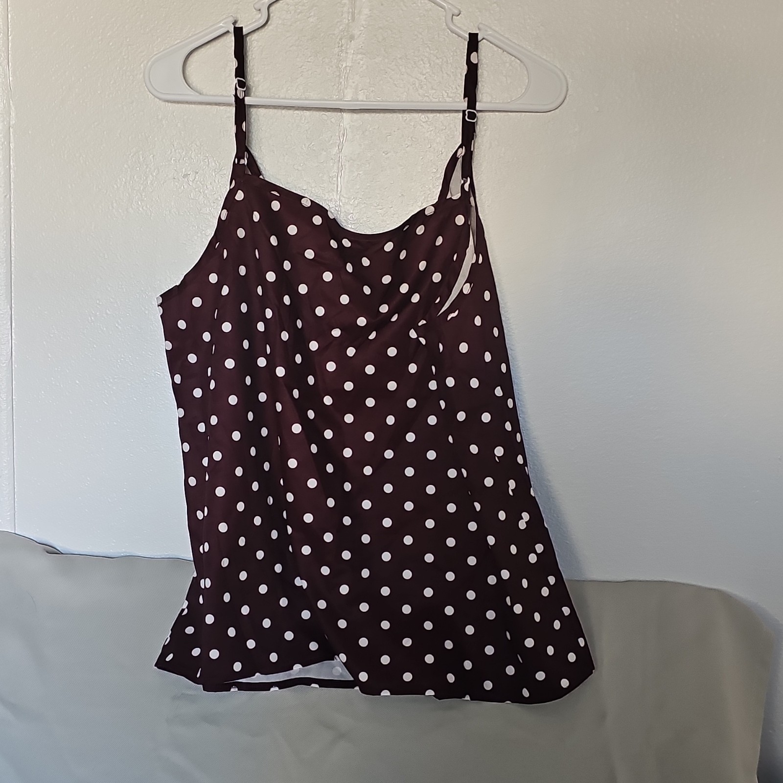 Women’s Burgundy/White Polka Dot Cami Tank Top Adjustable Straps Polyester XXL