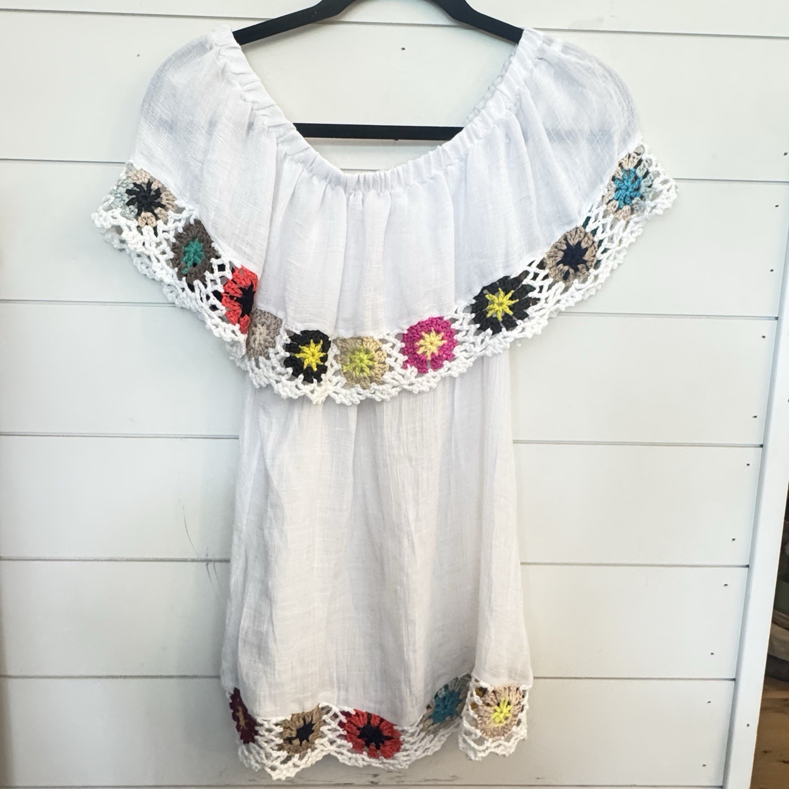 Annabelle White Off-the-shoulder Floral Crochet Trim Top Size S Stretchy Boho