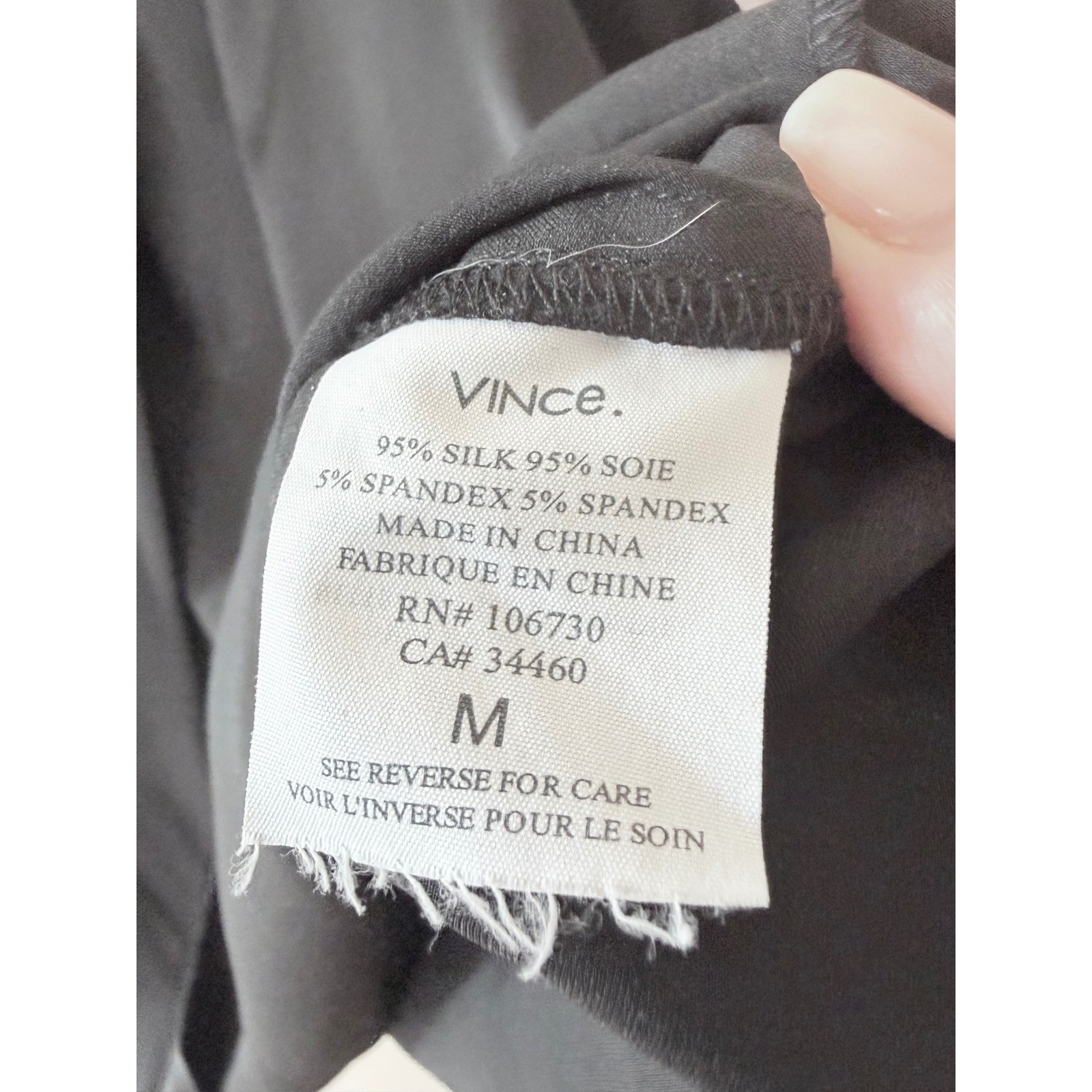 VINCE Classic Black Luxe Silk Minimalist Quiet Luxury Designer Blouse Sz MEDIUM