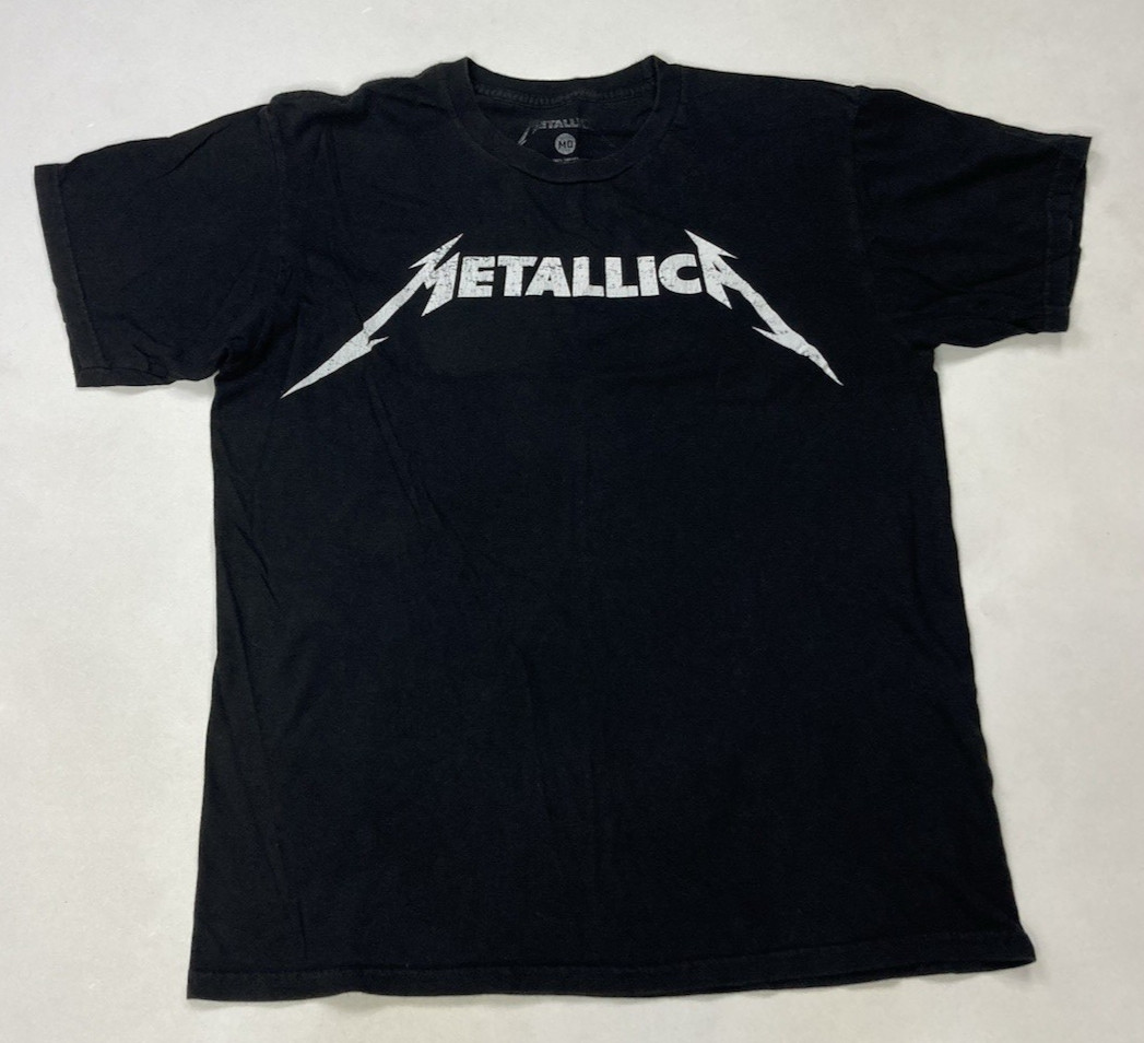 Metallica Logo Graphic T-shirt Women Medium Black Short Sleeve Merch Music