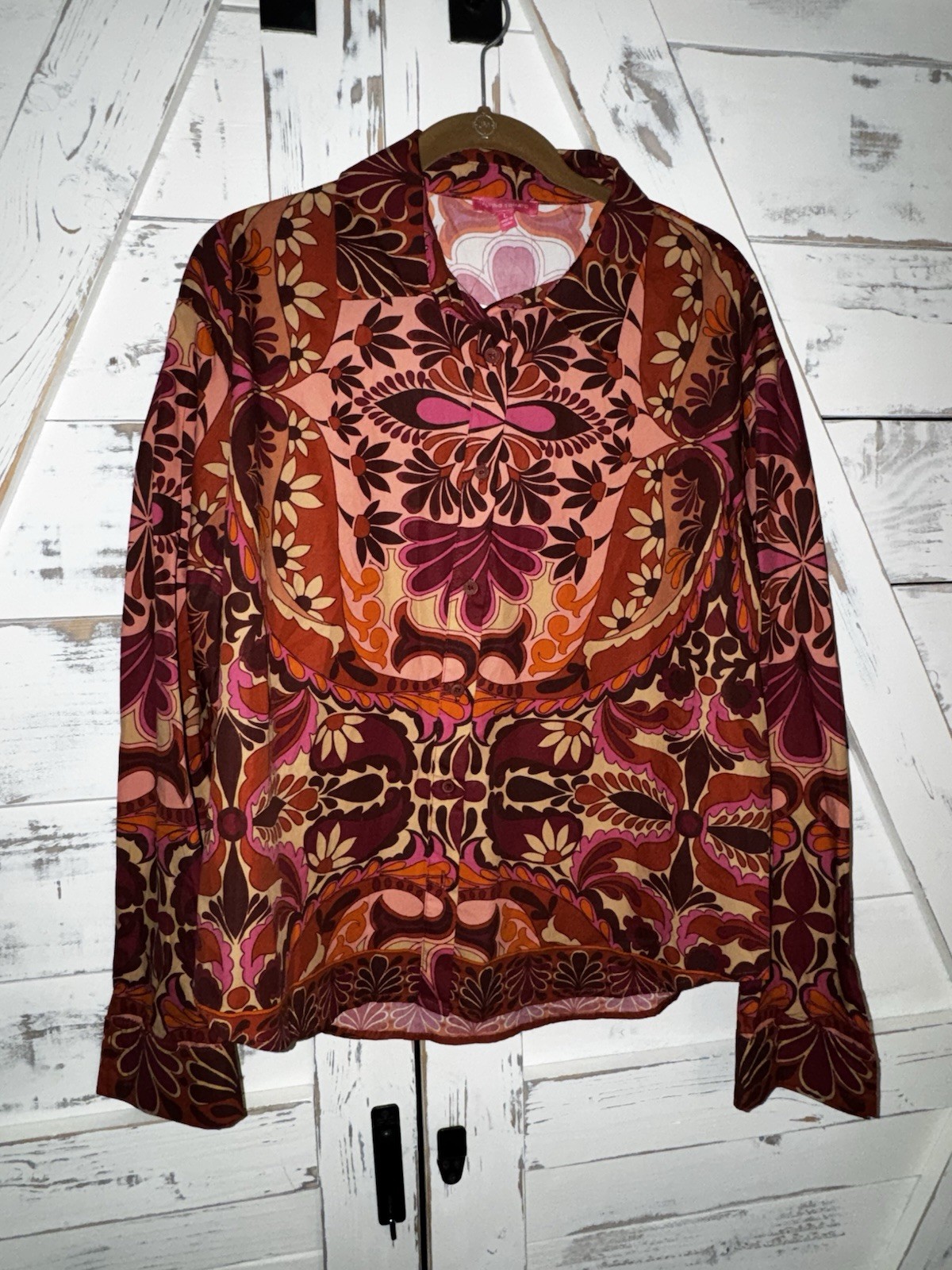 Flying Tomato Pink Red Paisley Retro 70s Shirt Cuffed Sleeves Size Large NWT