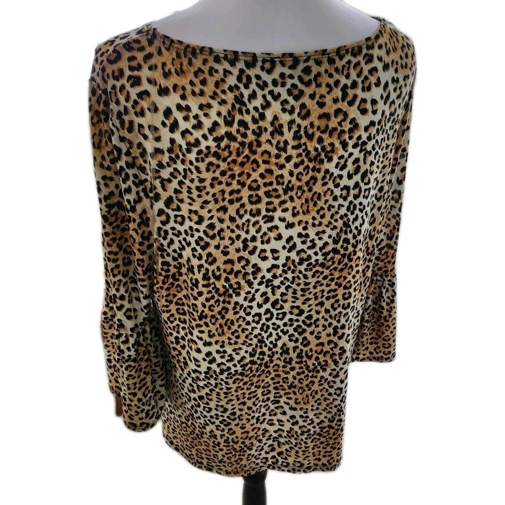 Tiana B Leopard Cheetah Animal Print Top L