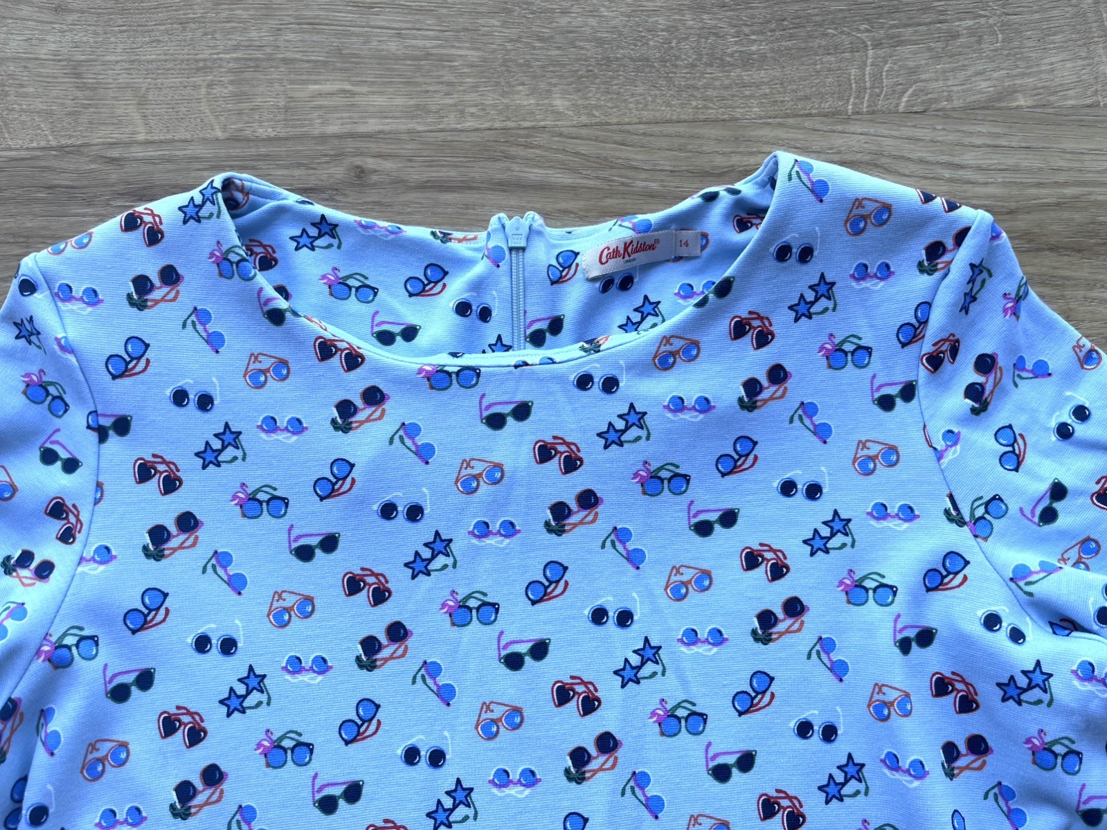 Cath Kidston T-Shirt UK12 Blue Sunglasses Print Flared Short Sleeves