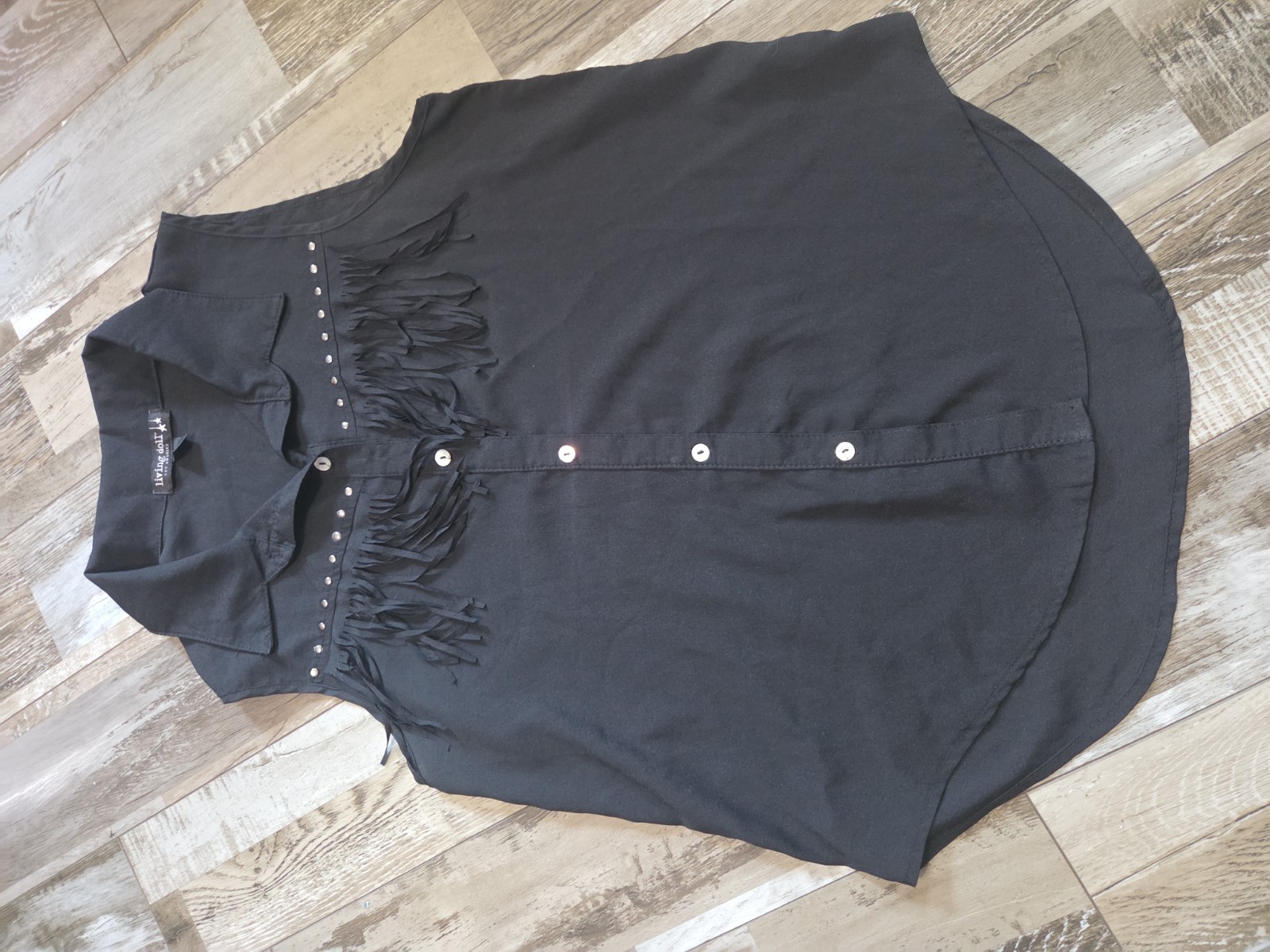 Living Doll Western-style fringe and silver-studded yoke detail SIZE L