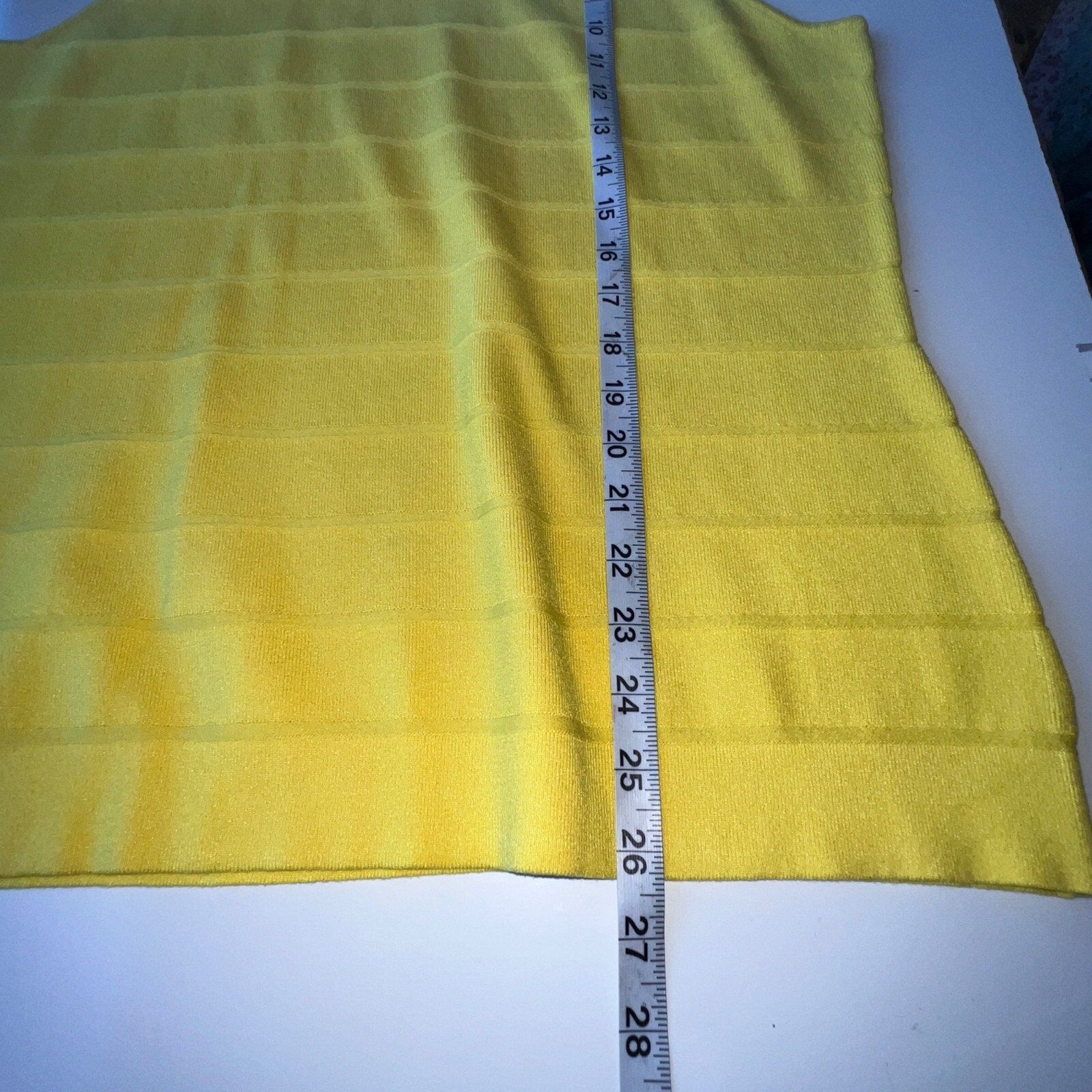 Anne Klein Yellow Sleeveless Knit Bright Daffodil Tank Top Womens Size L NWT