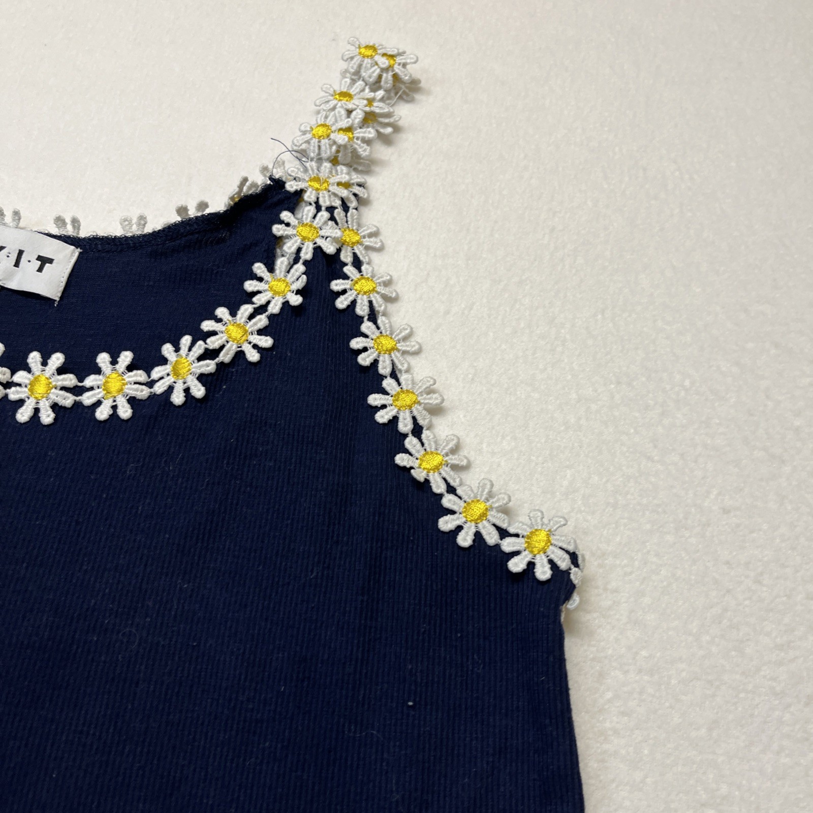KIKIT Ribbed Tank Top L Daisy Trim Blue Y2K 70’s Vibe Casual