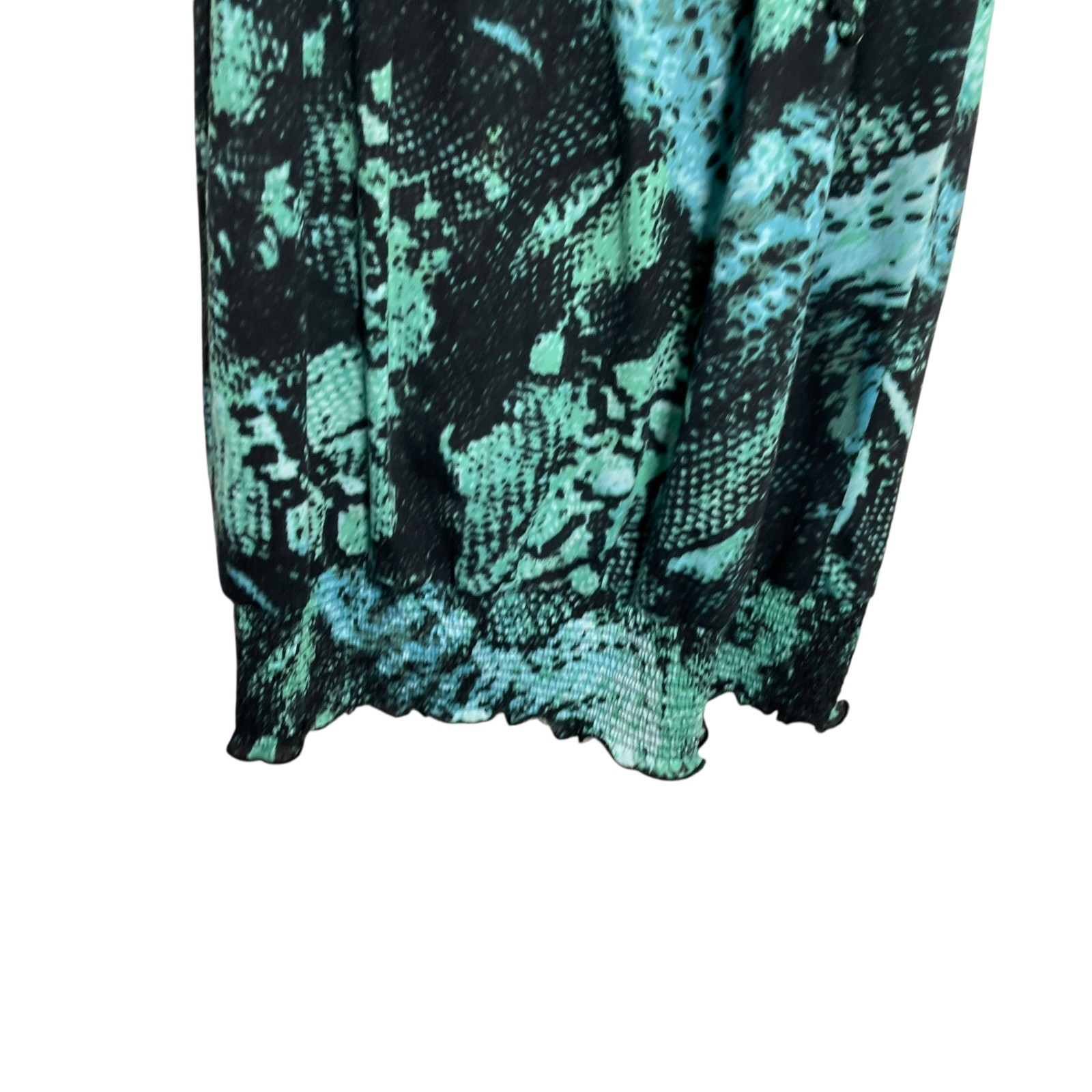 Isela Blouse Women’s Medium Colorful Smocked Short Sleeve Artsy Ruffle Printed