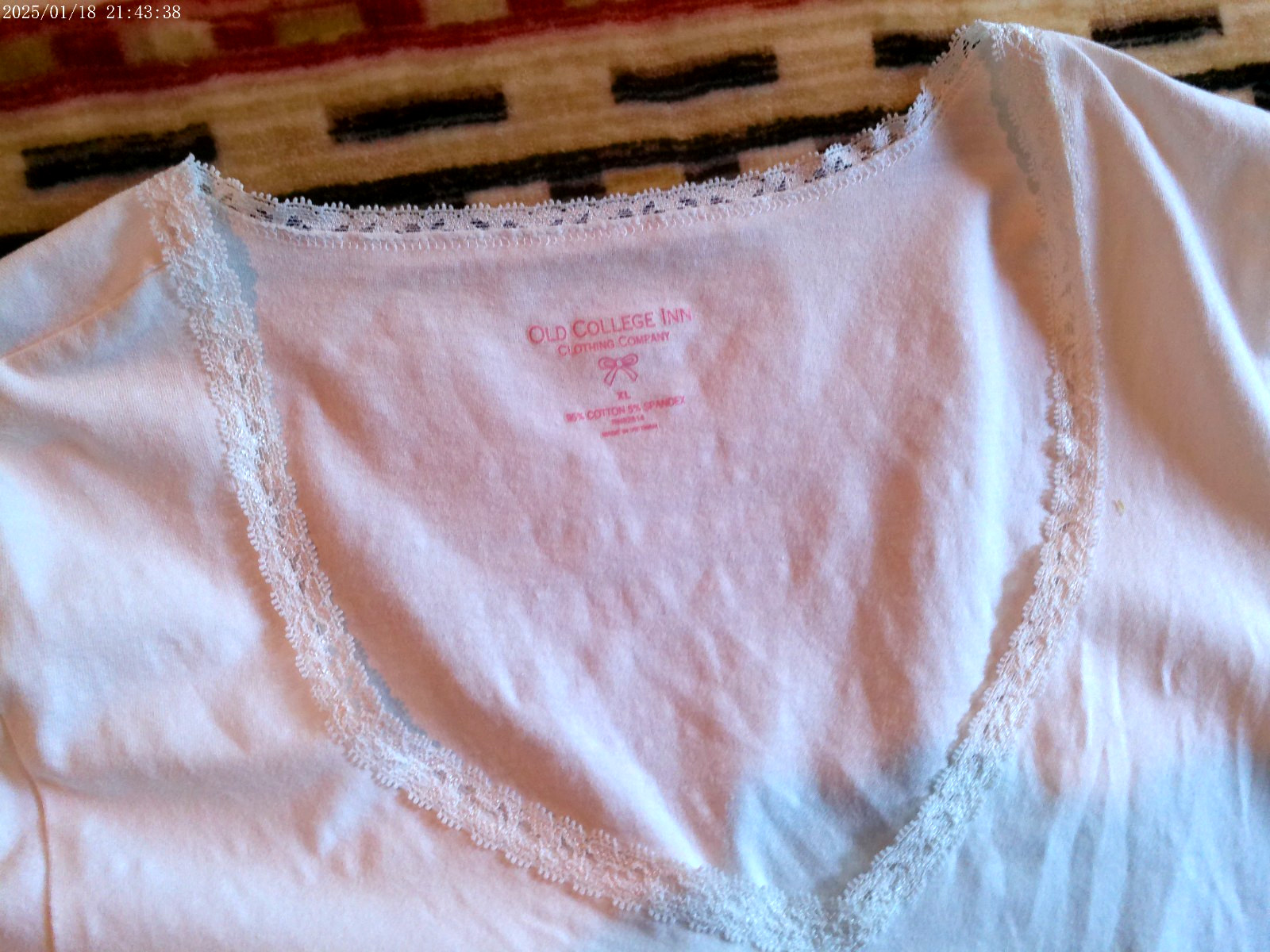OLD COLLEGE INN VTG XL CAP SLEEVE V-NECK WHITE LACE TRIM COTTON SPANDEX VIETNAM