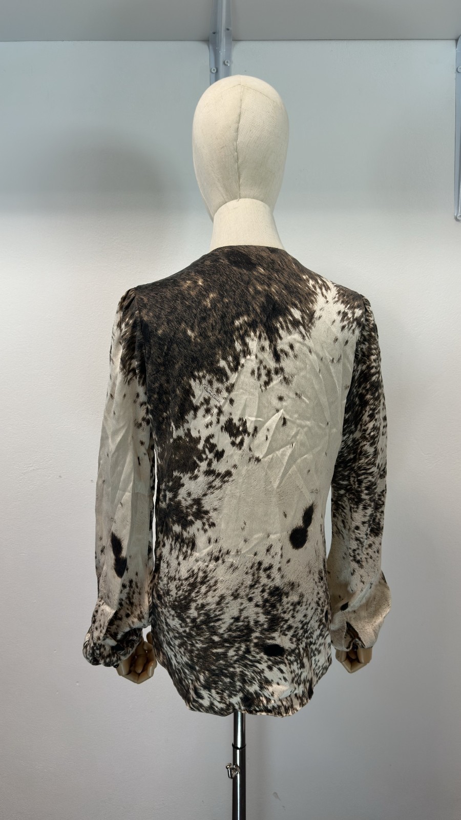 Roberto Cavalli Brown Cow Animal Print Silk Blouse Pussy Bow Shirt IT 42
