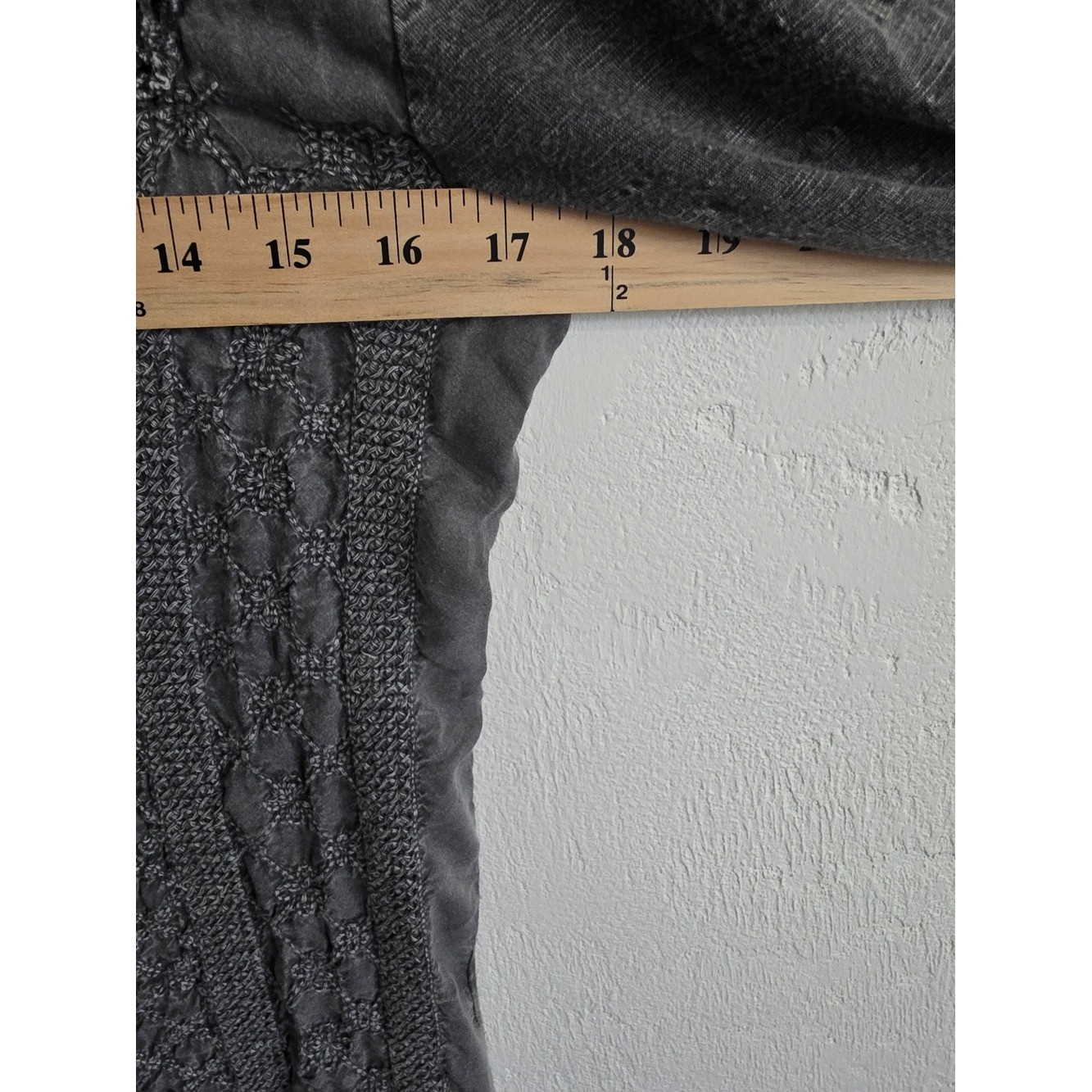 Solitaire Women’s Gray Crochet-Detail Button Front Top