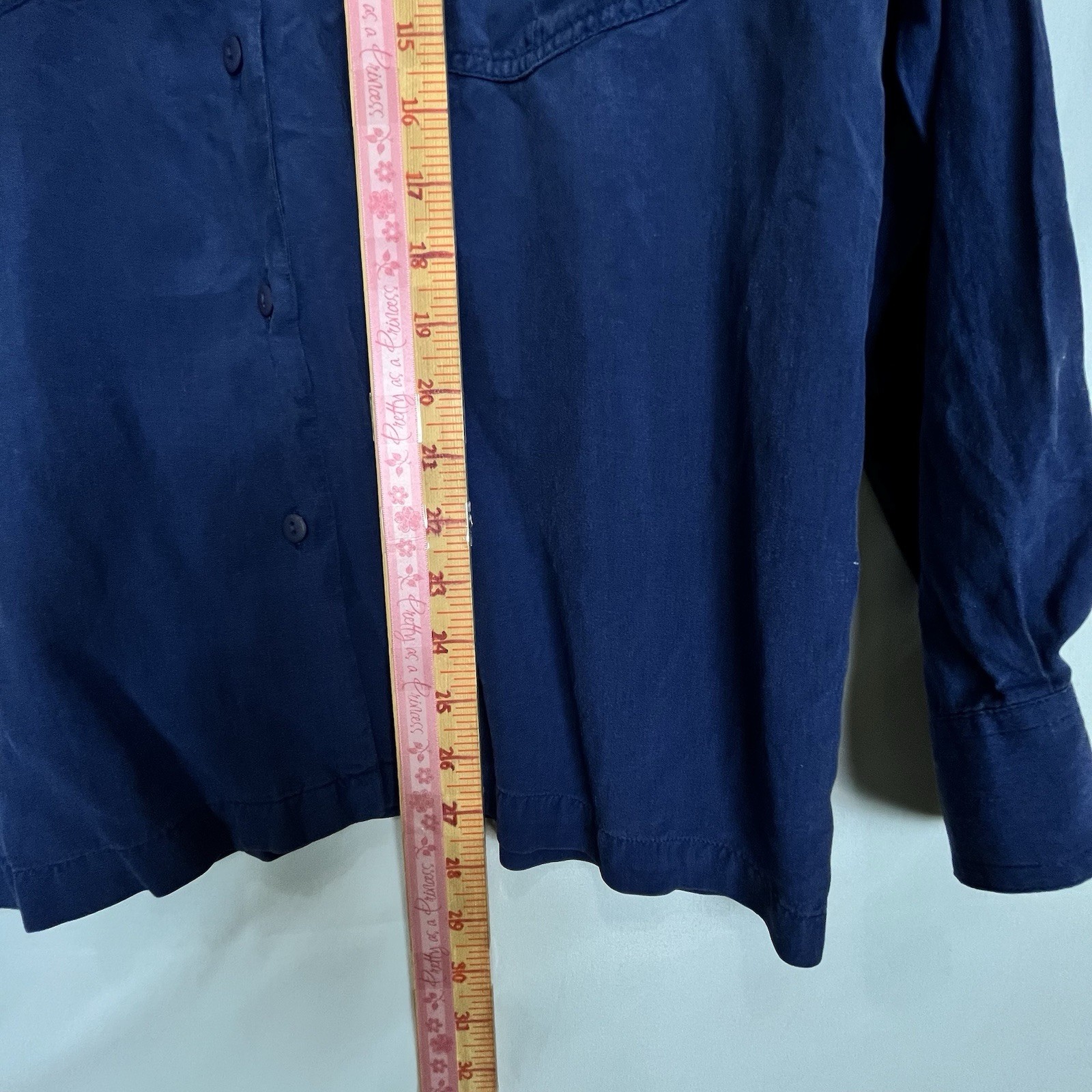 100% Silk Crepe Blouse Blue Button Front Women Size L Matte Lightweight