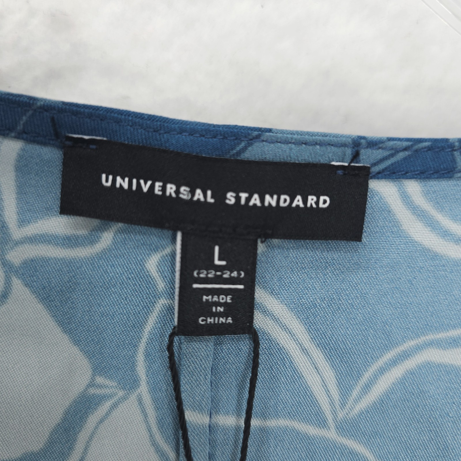 NWT UNIVERSAL STANDARD Beacon Stretch Cupro Wrap Top Rose Deep Teal Size 22-24