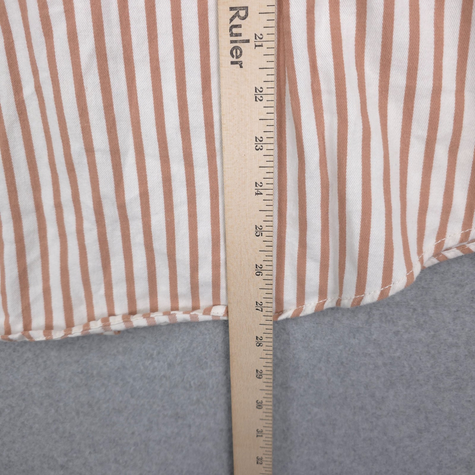 Wrangler Shirt Womens Medium Pearl Snap Western Striped Horse Print Yoke Cotton