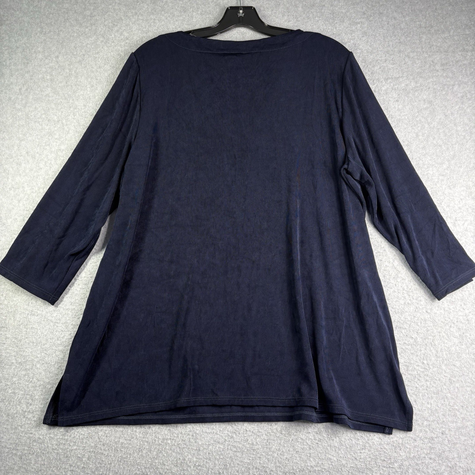 Chicos 3 Travelers Top Women’s XL Blue Gold Chain Tie Slinky Travel Classic