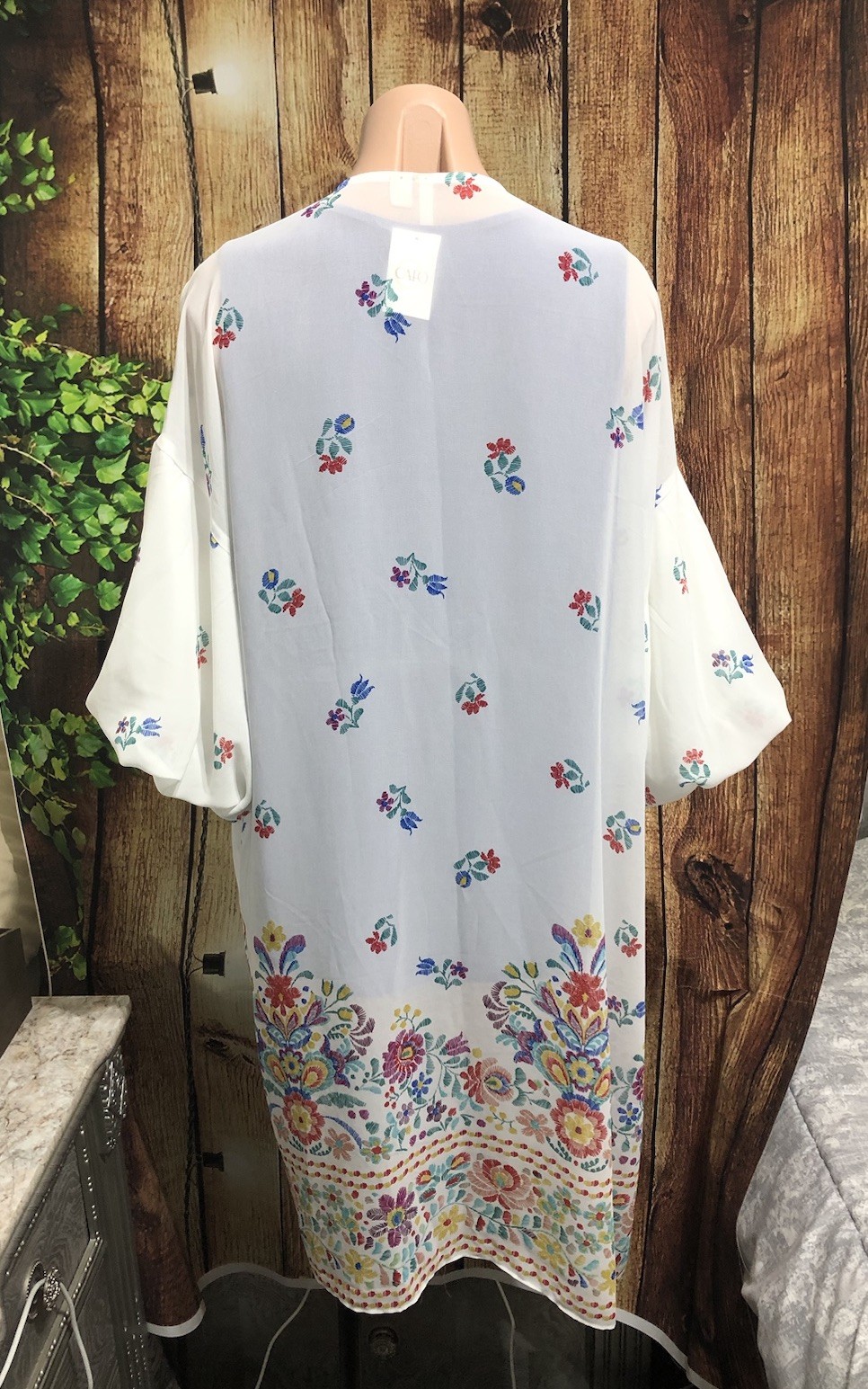 NWT! Cato Open Front Floral Chiffon Cardigan Size Large G-2