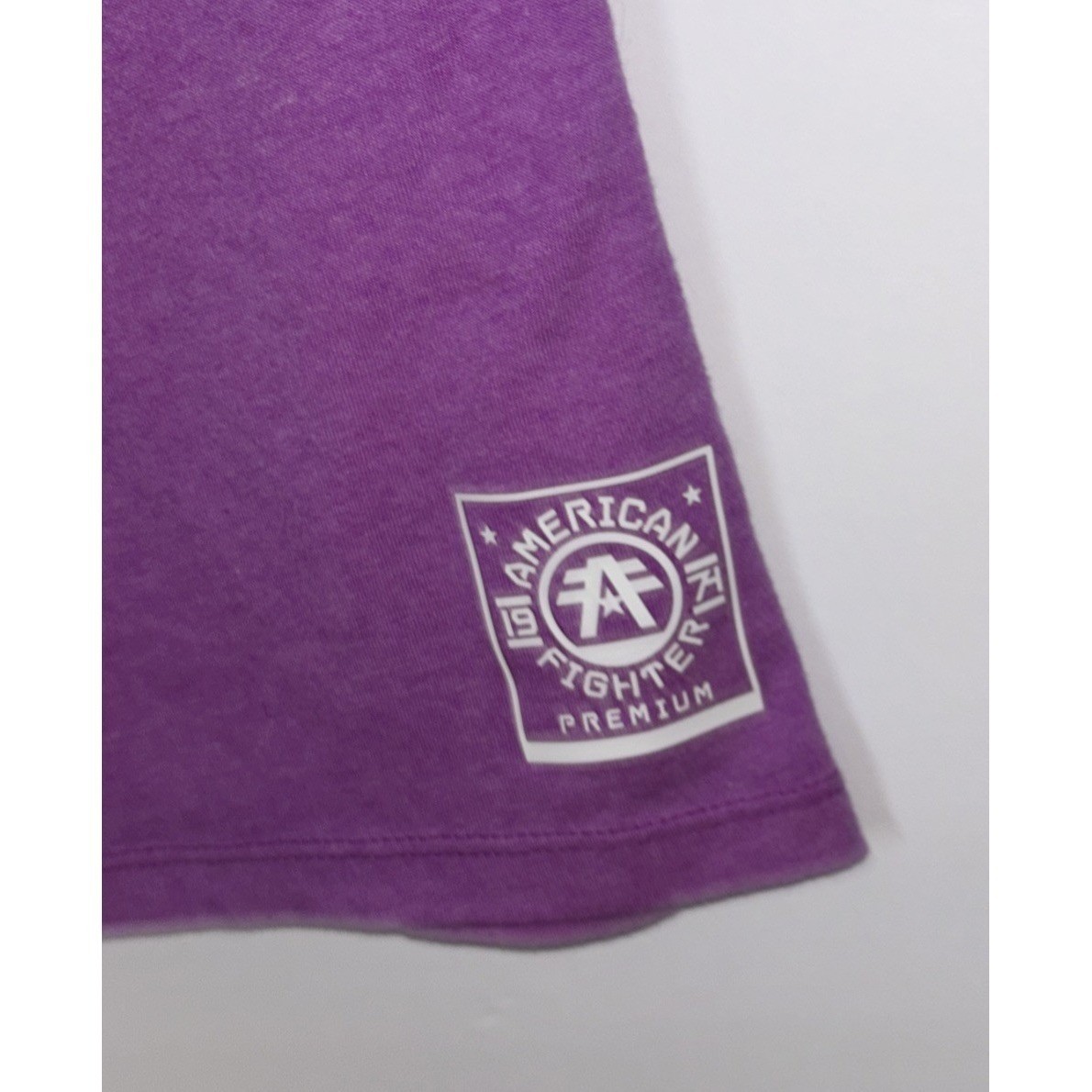 American Fighter Women Purple Snake Graphic T-Shirt XL Overcome All Odds Premium