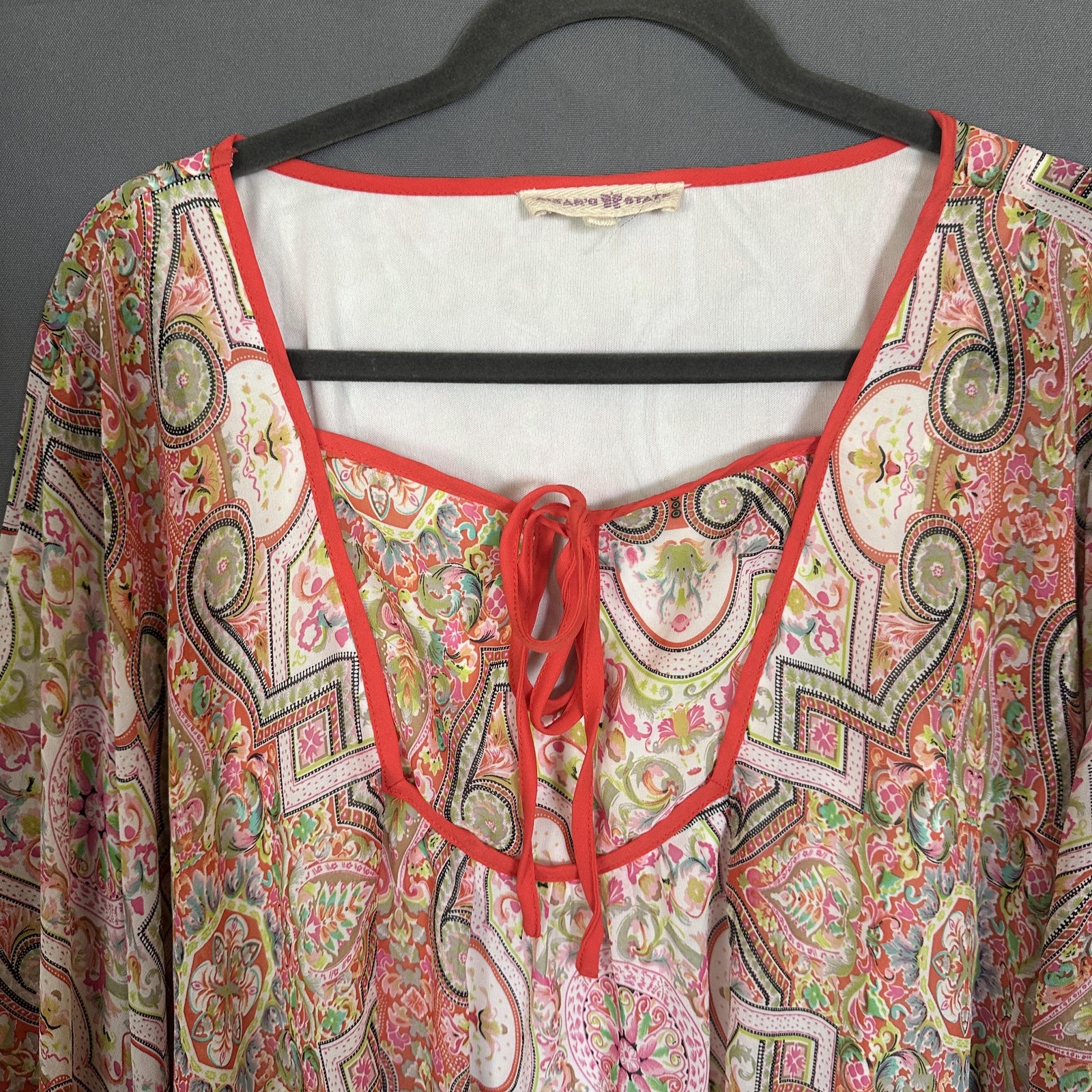 Altar’d State Tunic Blouse Womens Small Paisley Boho Ruffle Sleeve Lace Up Flowy
