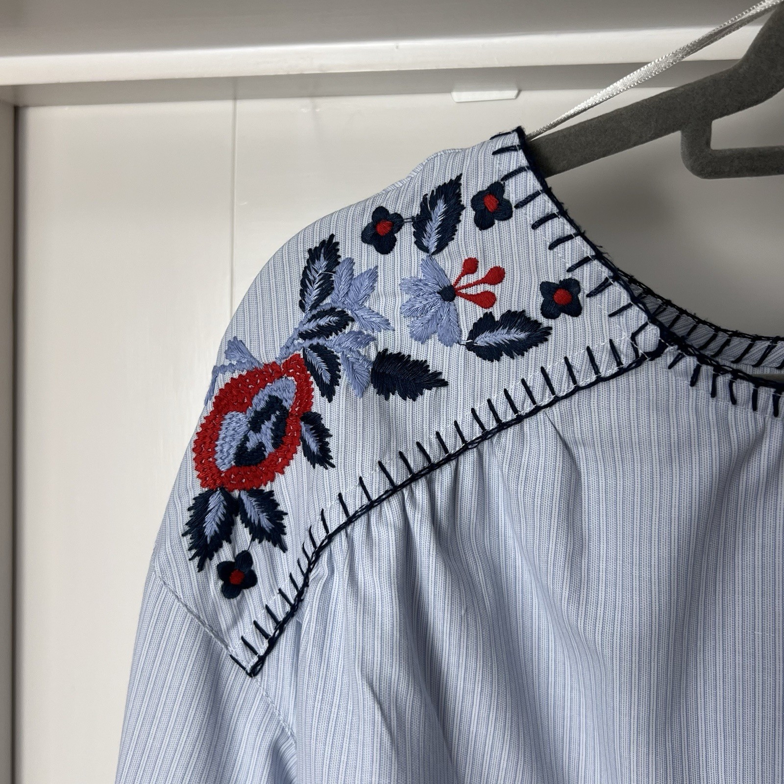 H&M Blouse Top Women’s UK 8 Blue Embroidered Long Sleeved Summer Casual Striped
