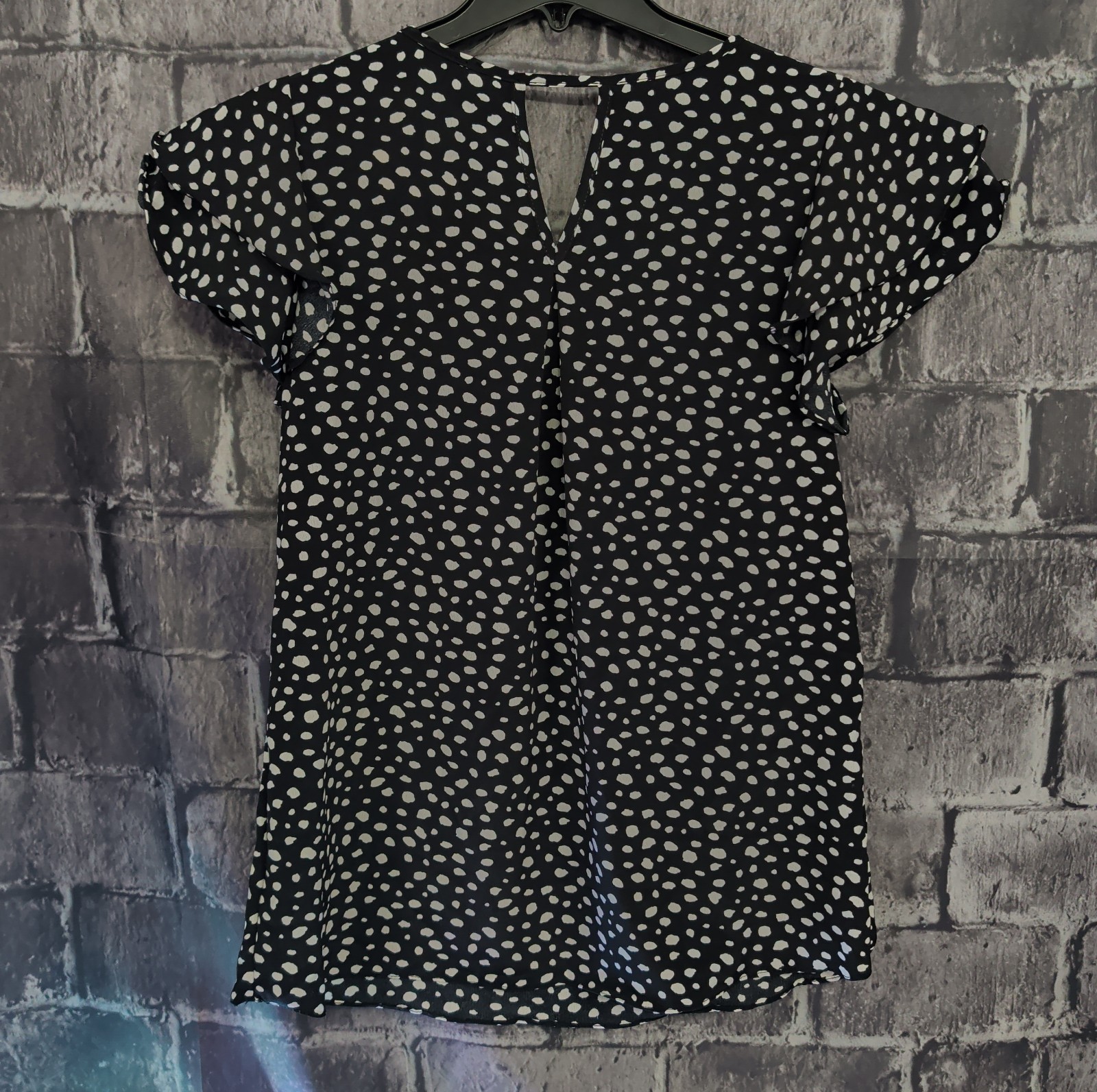 Perfectly Priscilla Black and White Dotted Babydoll Cap Sleeve Top Size S NWT!