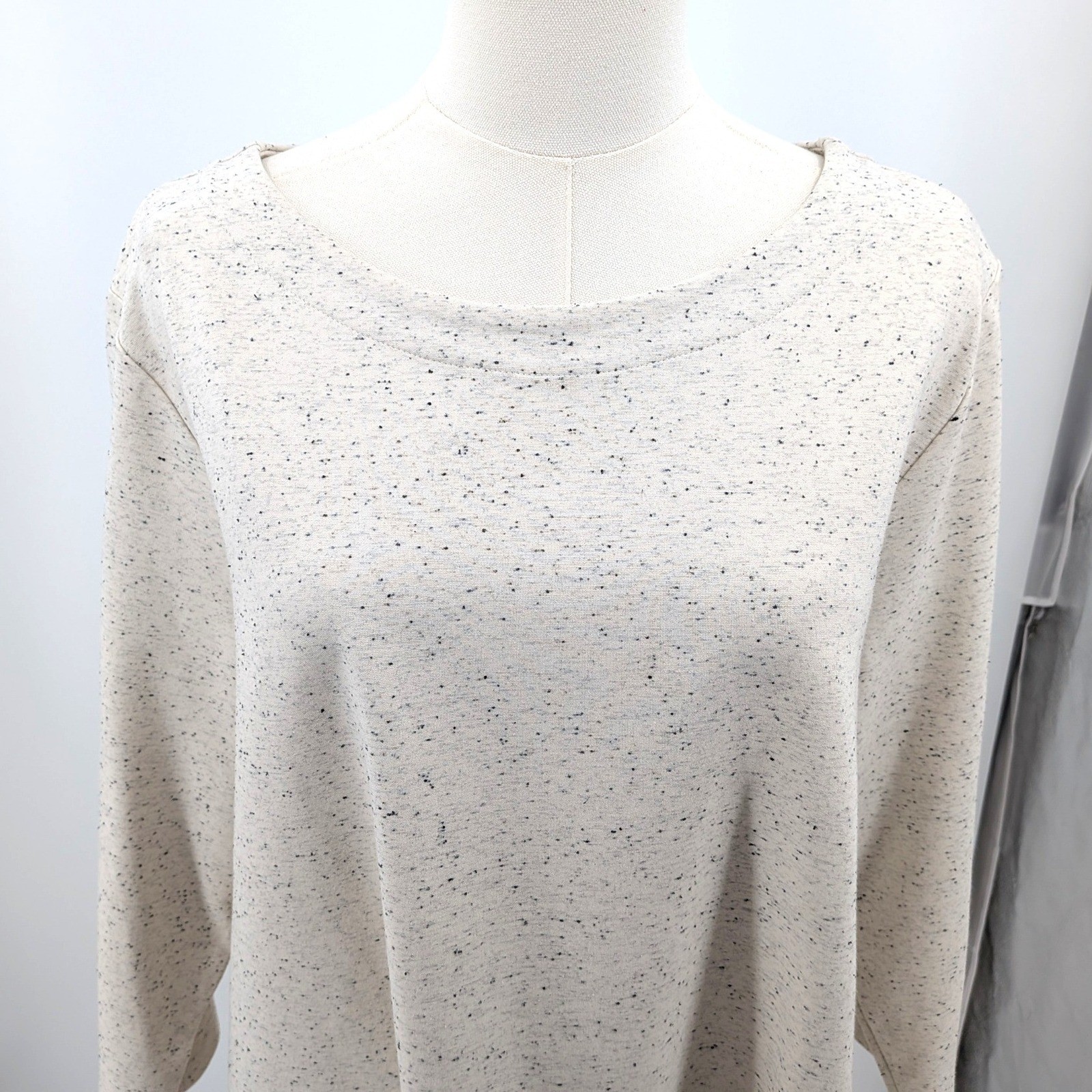 J Jill Speckled Knit Tunic Layered Hem Beige Minimalist Top XL
