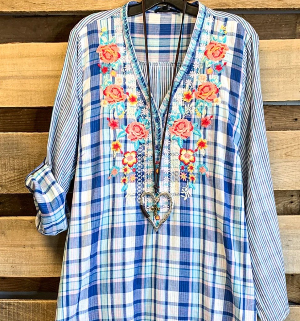 Angel Heart Boutique Embroidered Top Plaid Boho, Vacation Laganlook 2XL