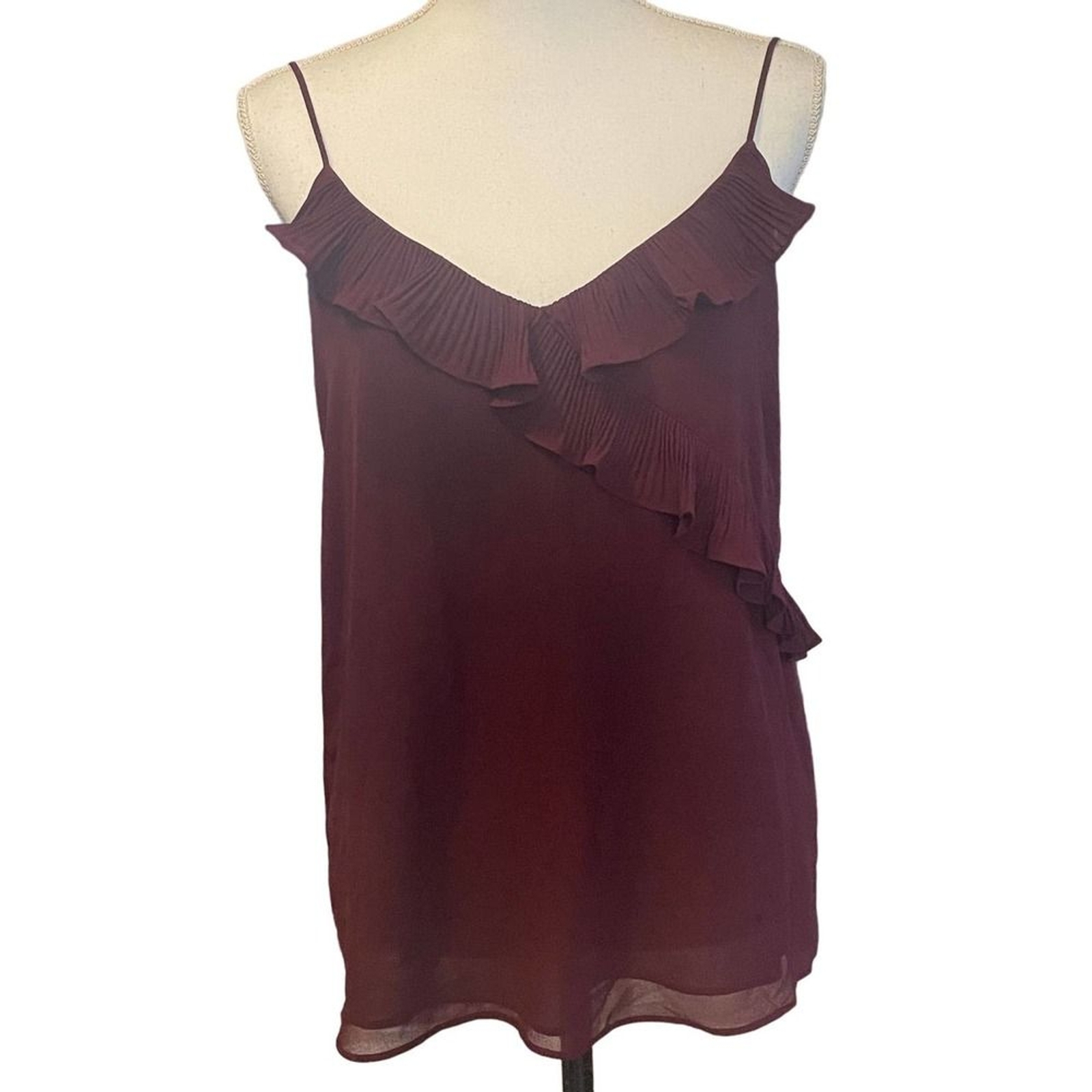Fab’rik maroon pleated ruffled cami, NWT size Medium