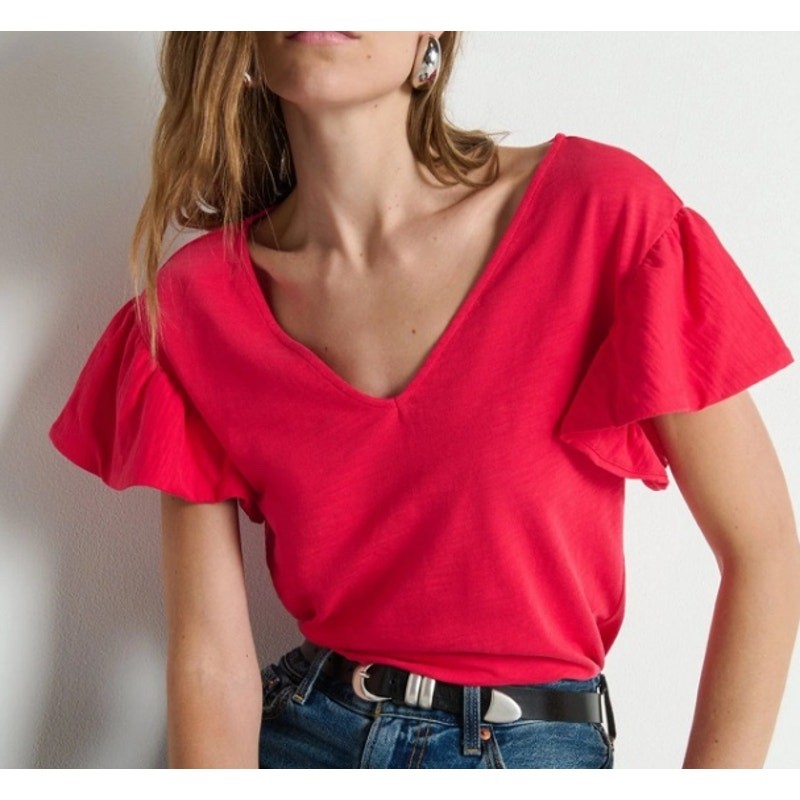 187 NWT Nation LA Emmy Flutter Sleeve Tee | Cherry Tarte | Size Large