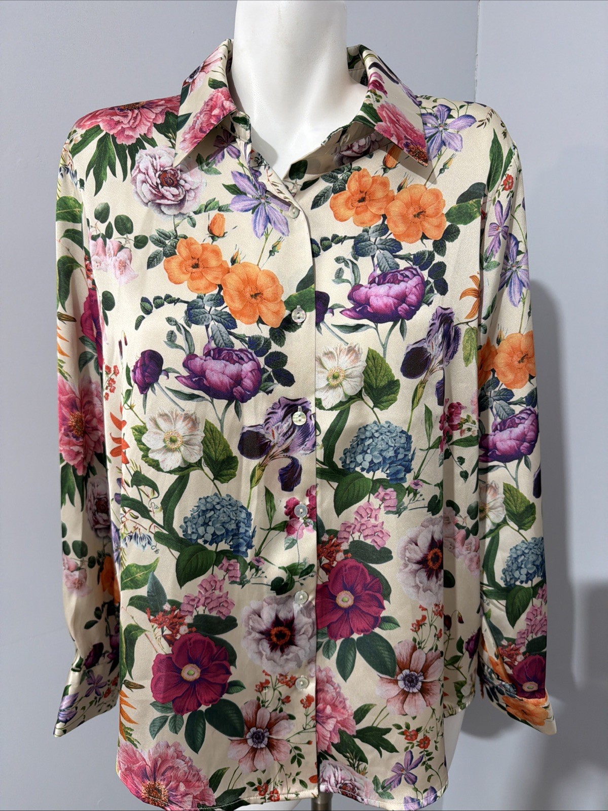 Industry Top Shirt Women Small Petite Cream Floral Satin Button Down New NWT