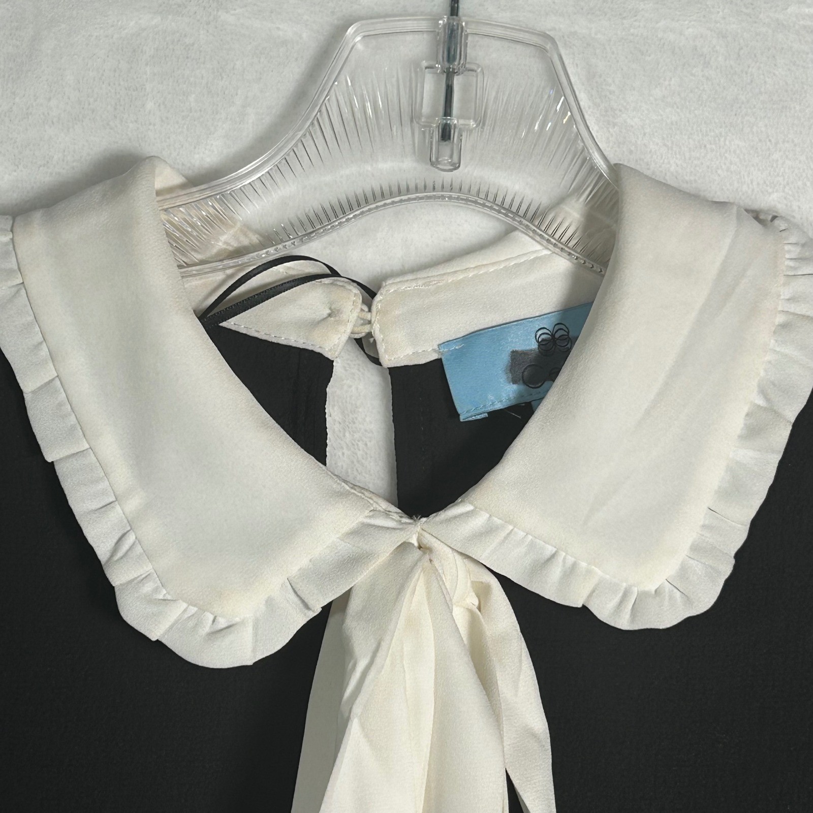 CeCe Black Long Sleeve Ruffled Peter Pan Collar Bow Tie Blouse Women’s Medium