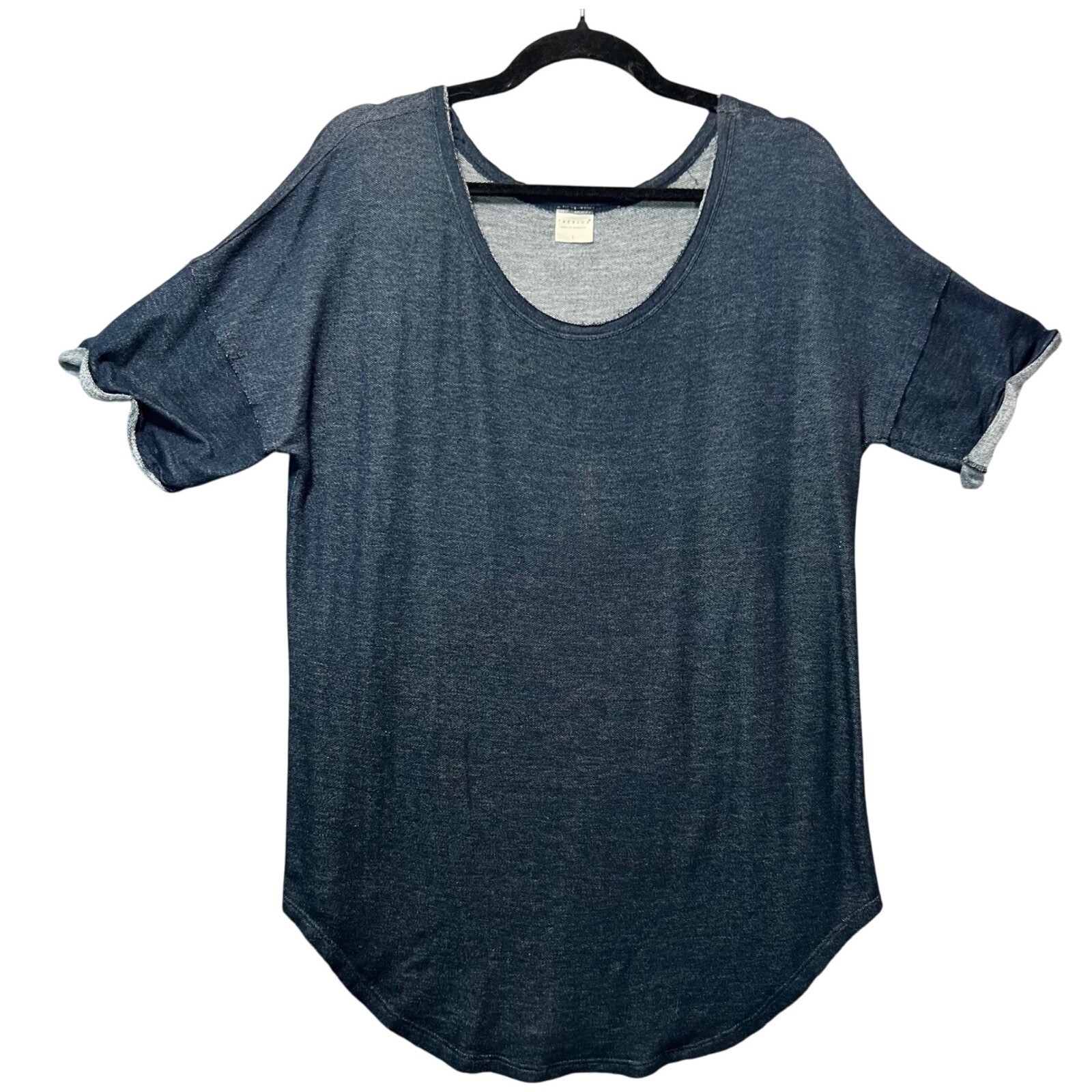 Tresics Blue Short Sleeve Top Raw Hem Scoop Neck Tunic Large Casual