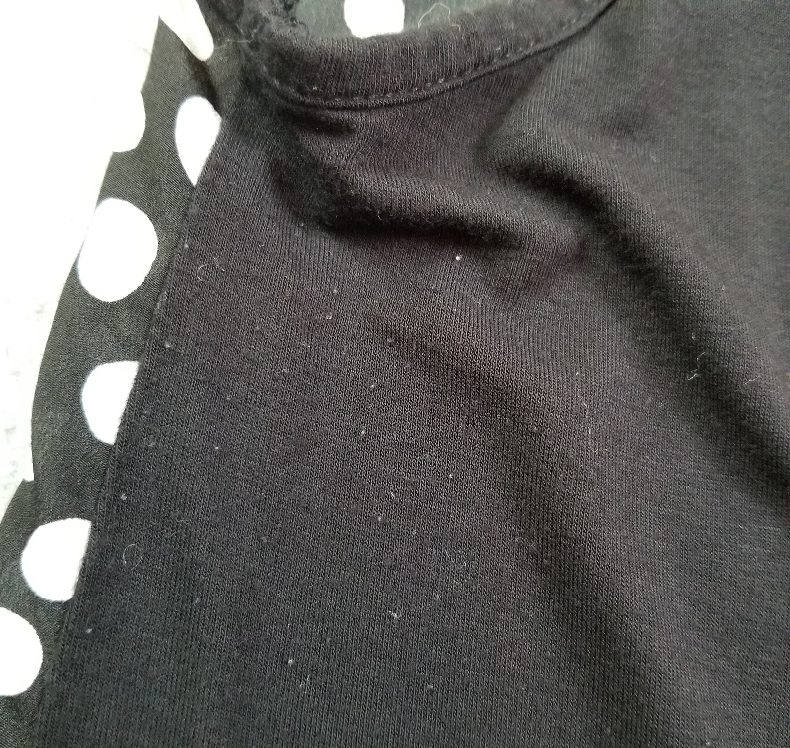 August Silk Tank Top Women’s Large L Black White Polka Dots Sleeveless Scoopneck