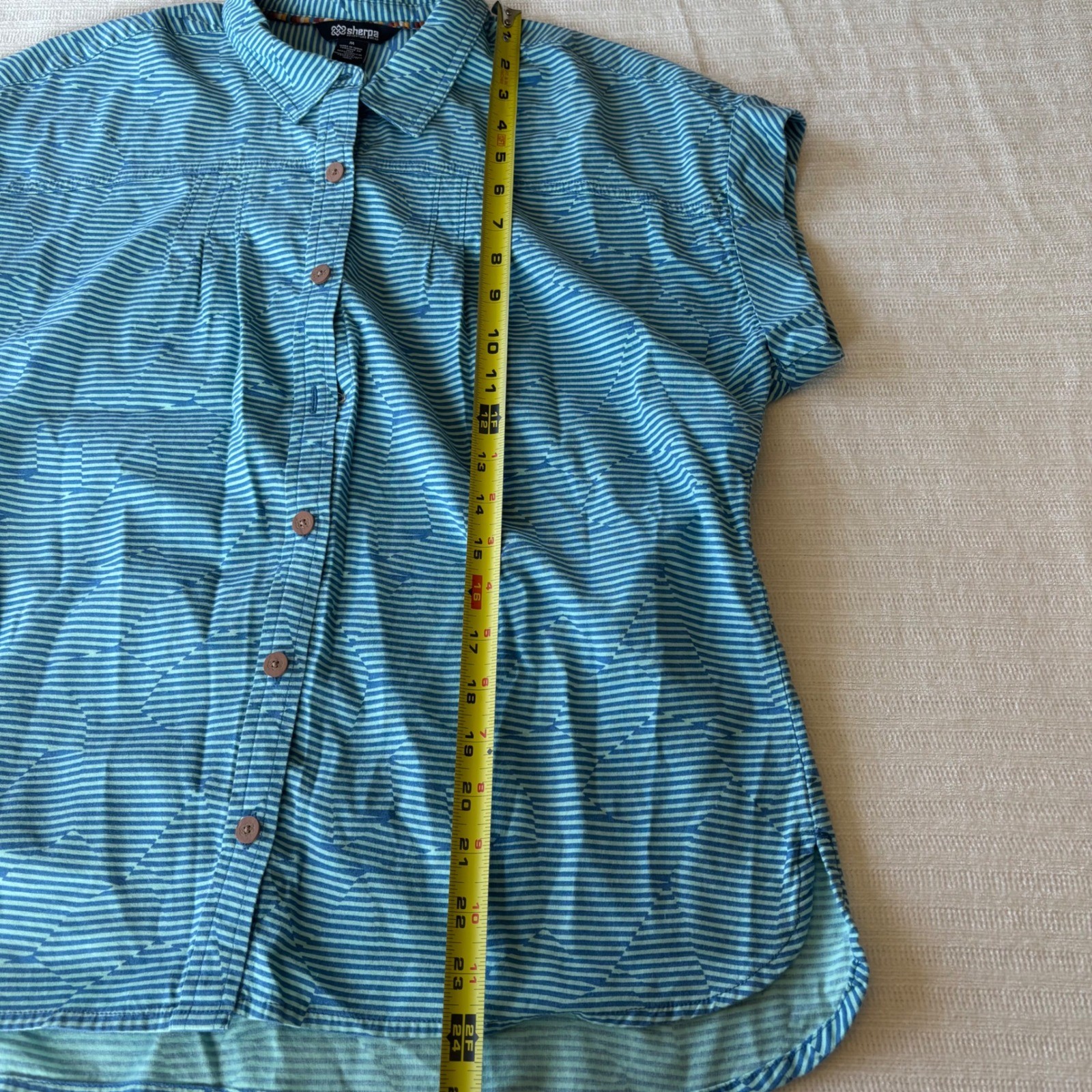 Sherpa Adventure Gear Blue Striped Organic Cotton Hemp Button Down Shirt M