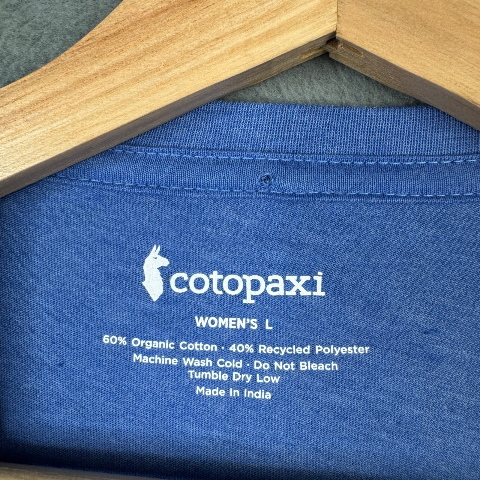 Cotopaxi Womens Cactus Graphic Long Sleeve T-Shirt Blue Heather Organic Cotton L
