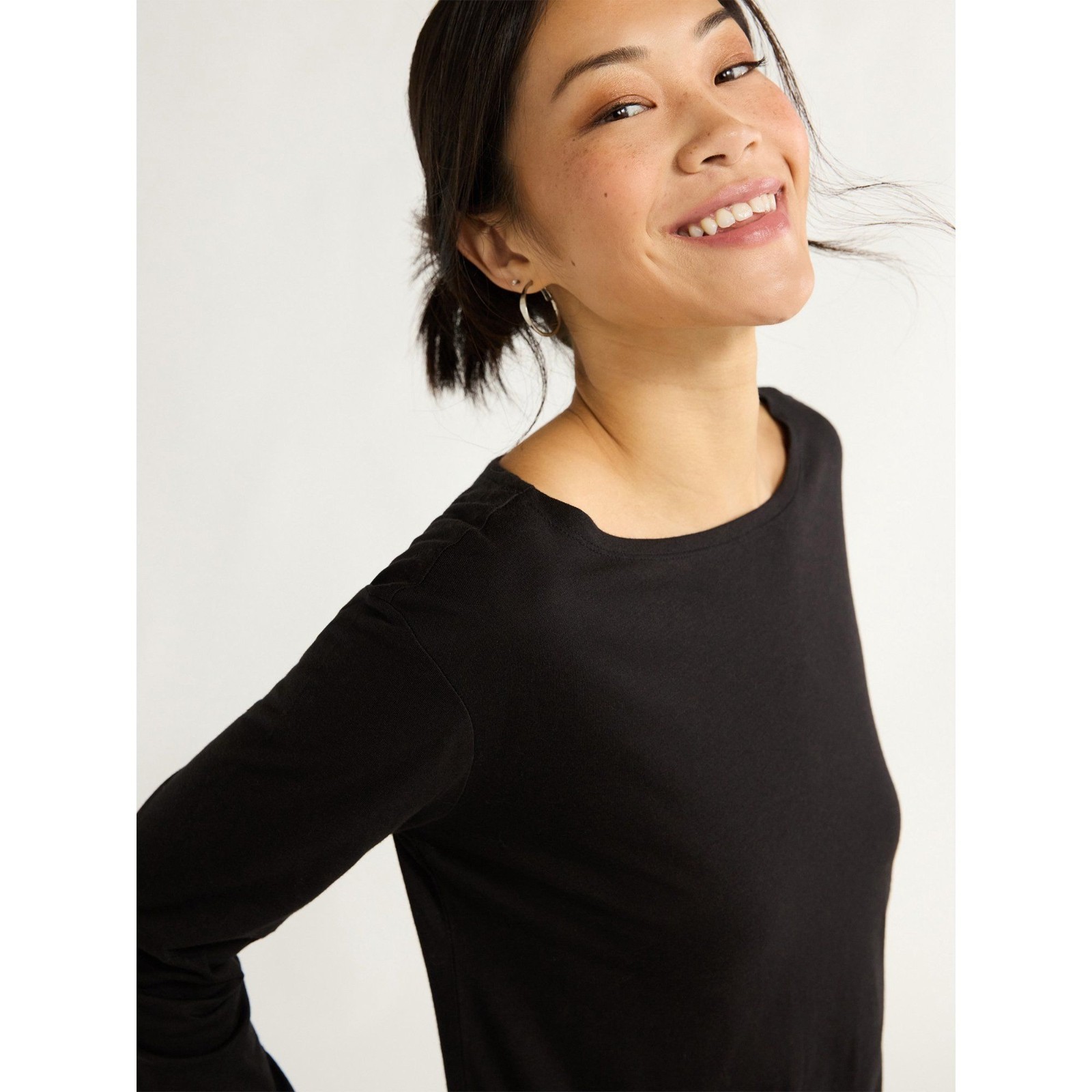 Free Assembly Women’s Long Sleeve Drop Shoulder Tee SIZE LARGE BLACK NIP