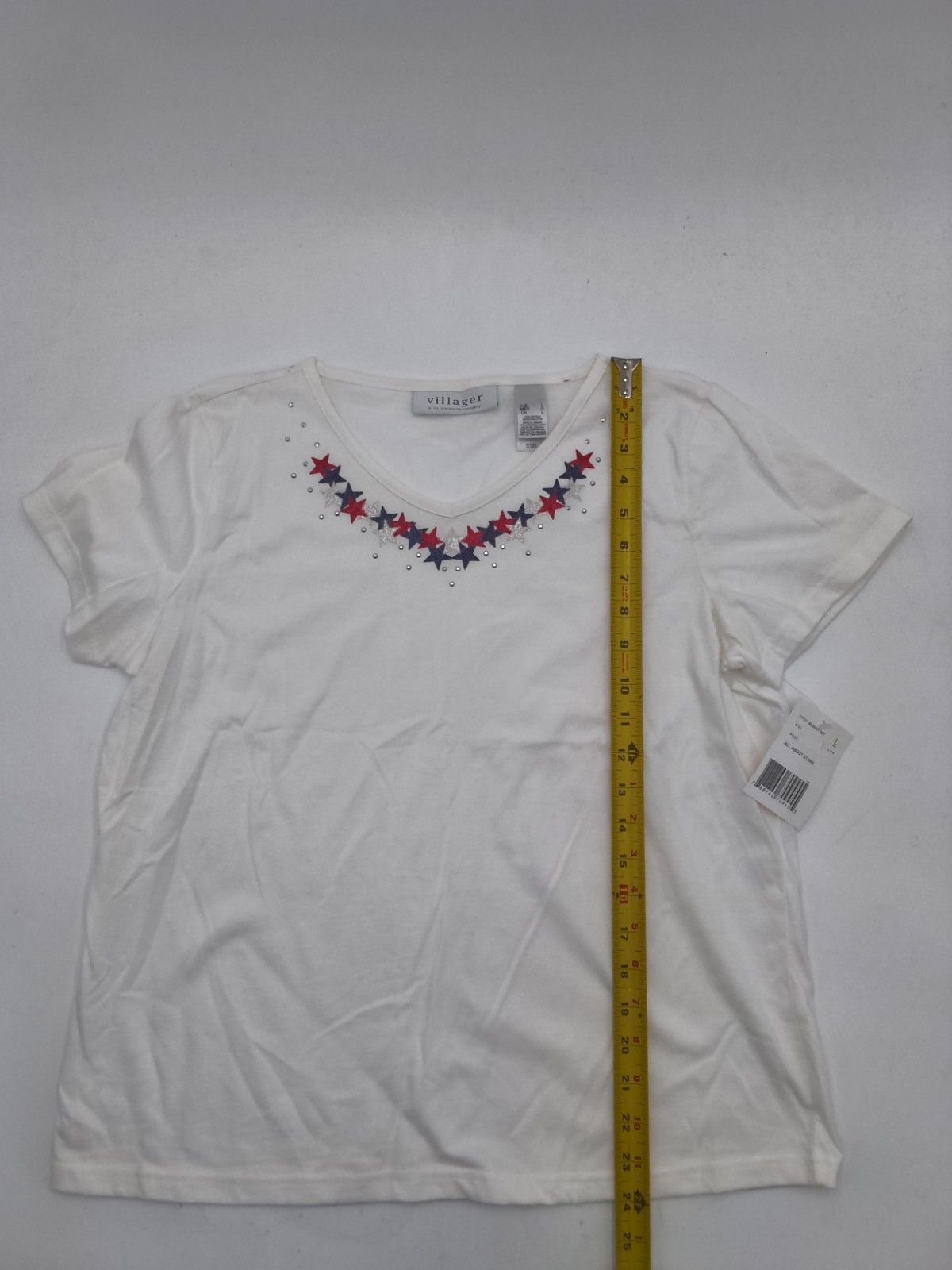 Woman’s Village Brand White Embellished Patriotic T-shirt NWT