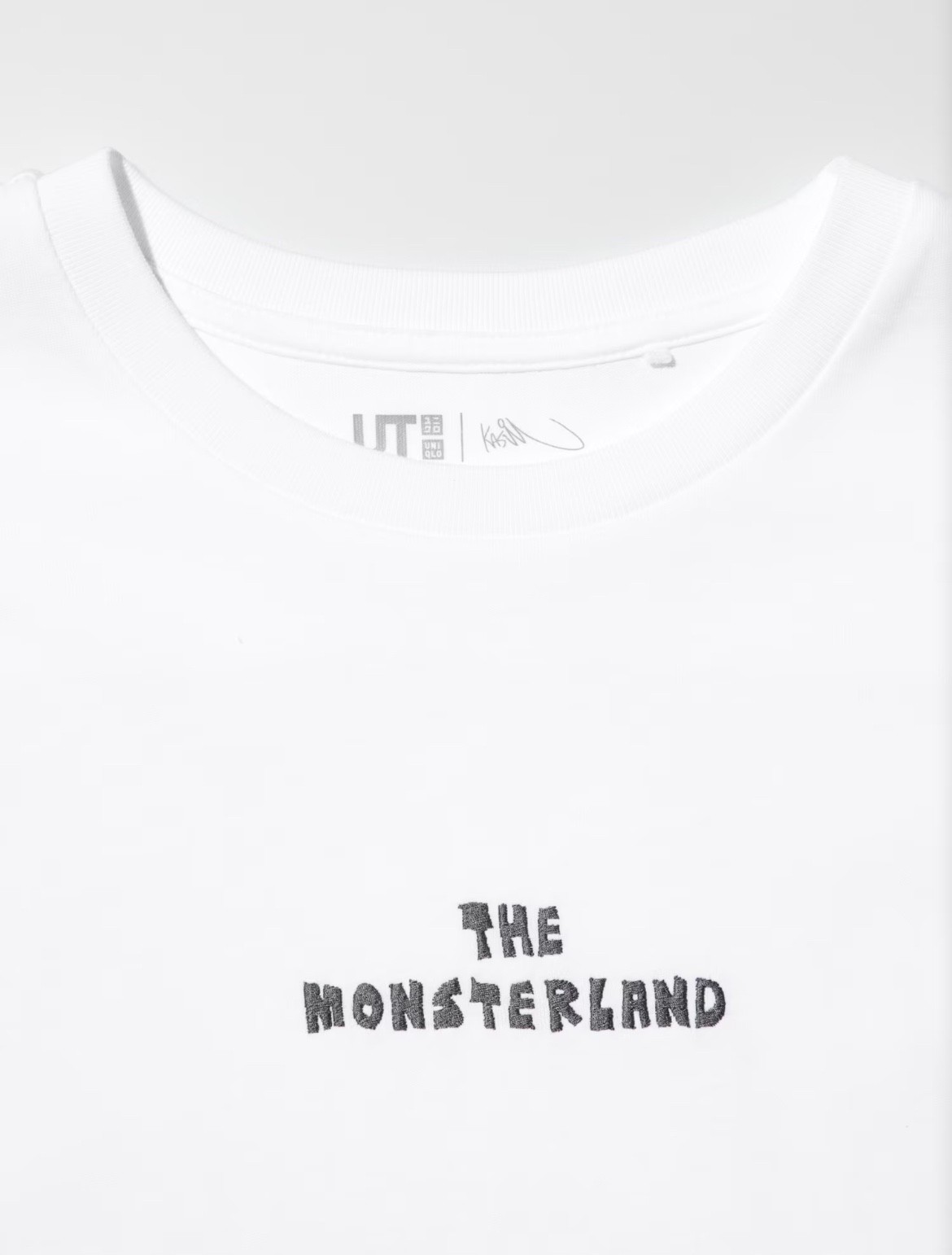 Uniqlo x POP MART UT Graphic T-Shirt THE MONSTERS LABUBU
