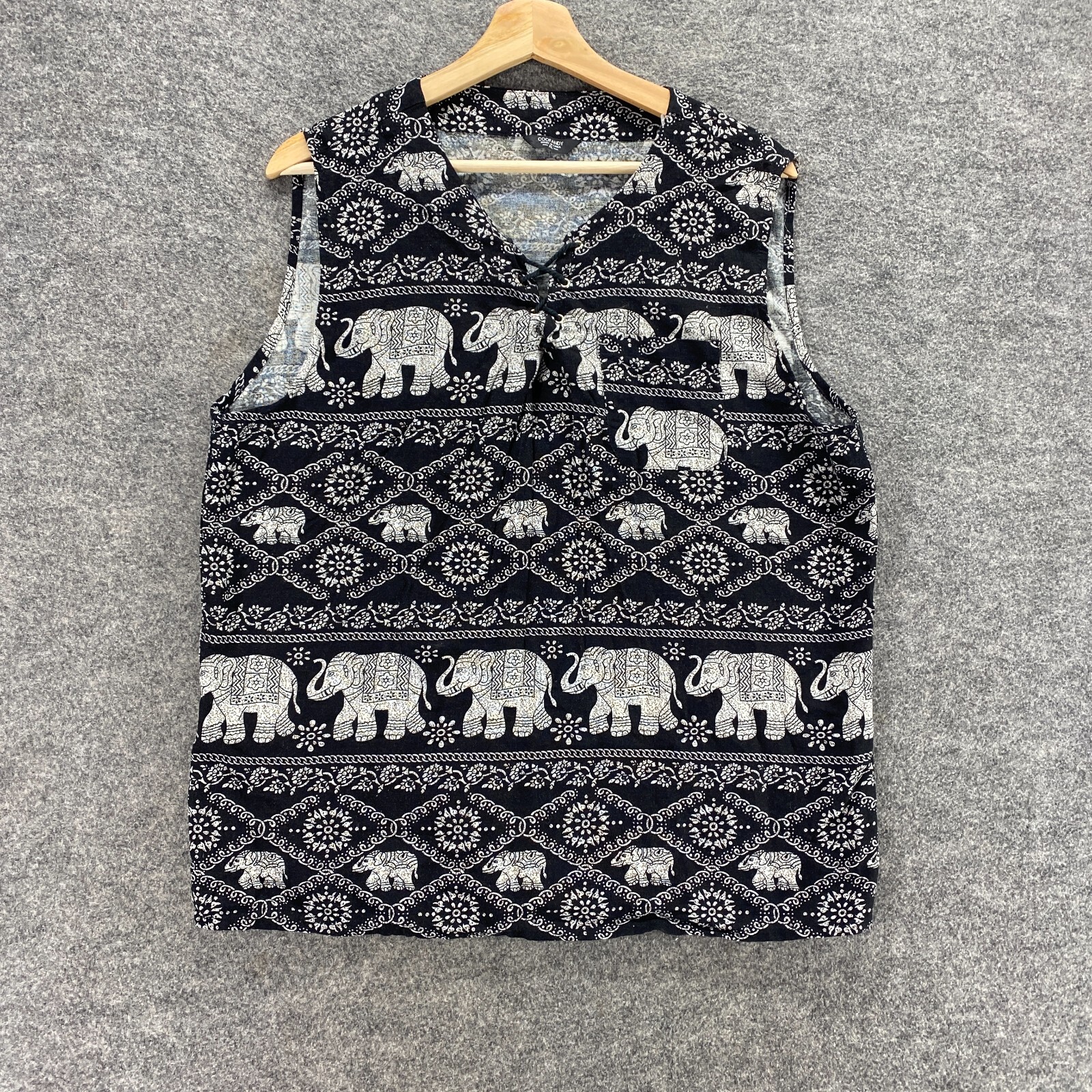 Coofandy Top Women XL Black Elephant Print Sleeveless V-Neck Cotton Blouse