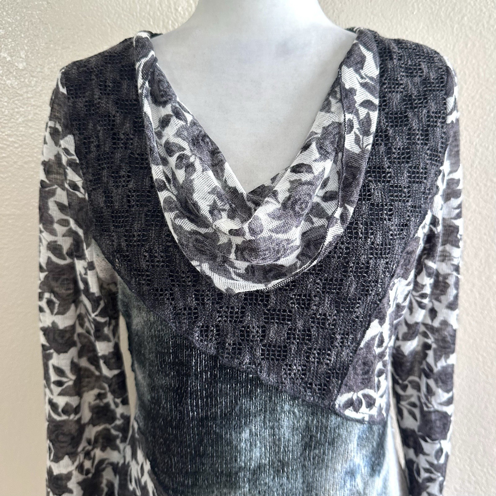 Paris Hues Vtg Artsty Tunic Sheer Patches Gothic Long-sleeve Black Top Womens M