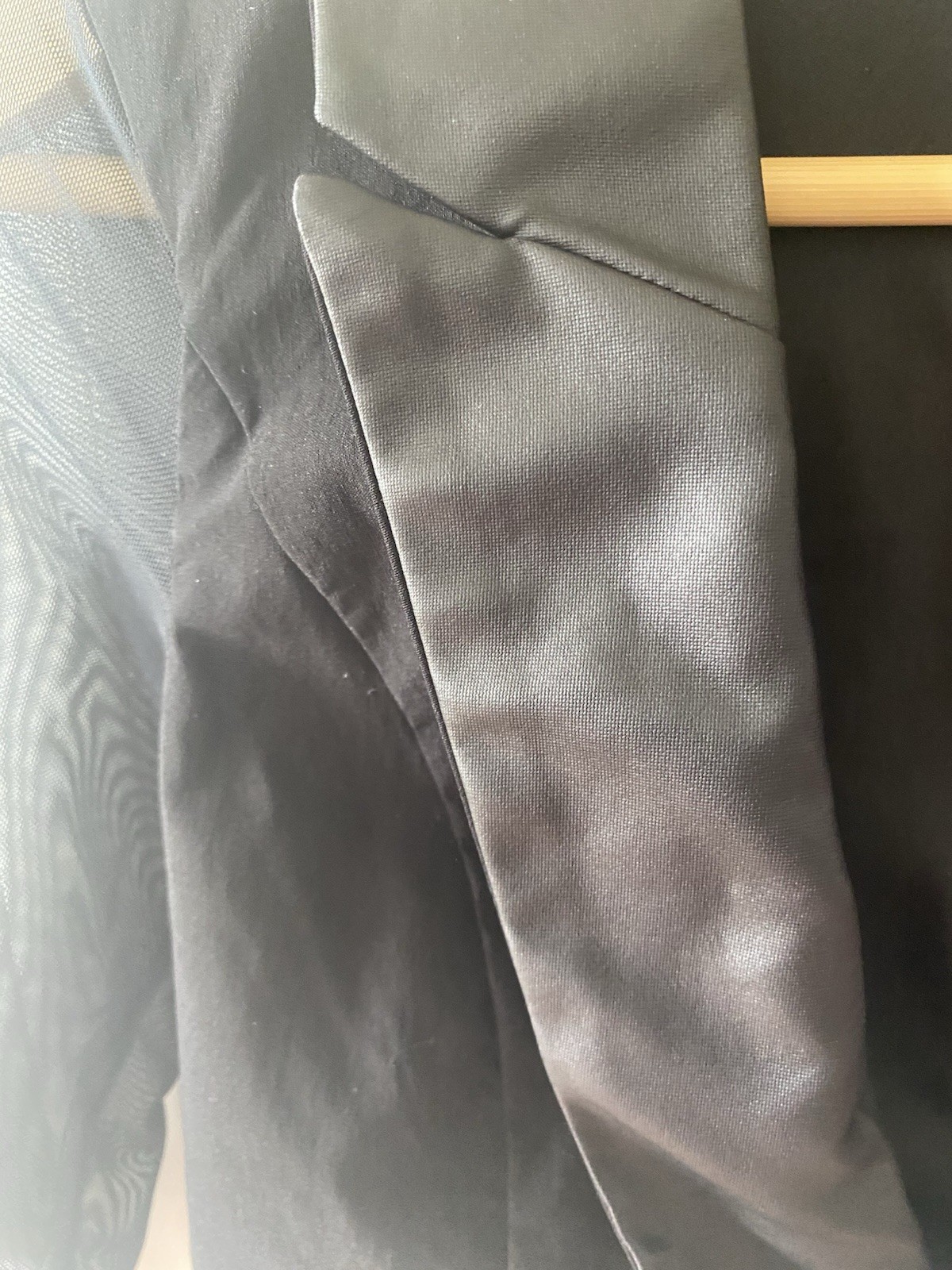 Black Crop Blaser – Mesh three quarter sleeves