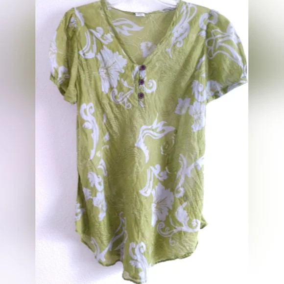 Krasuy Designs Lightweight Summer Top Green White Floral Beach Boho Size Medium