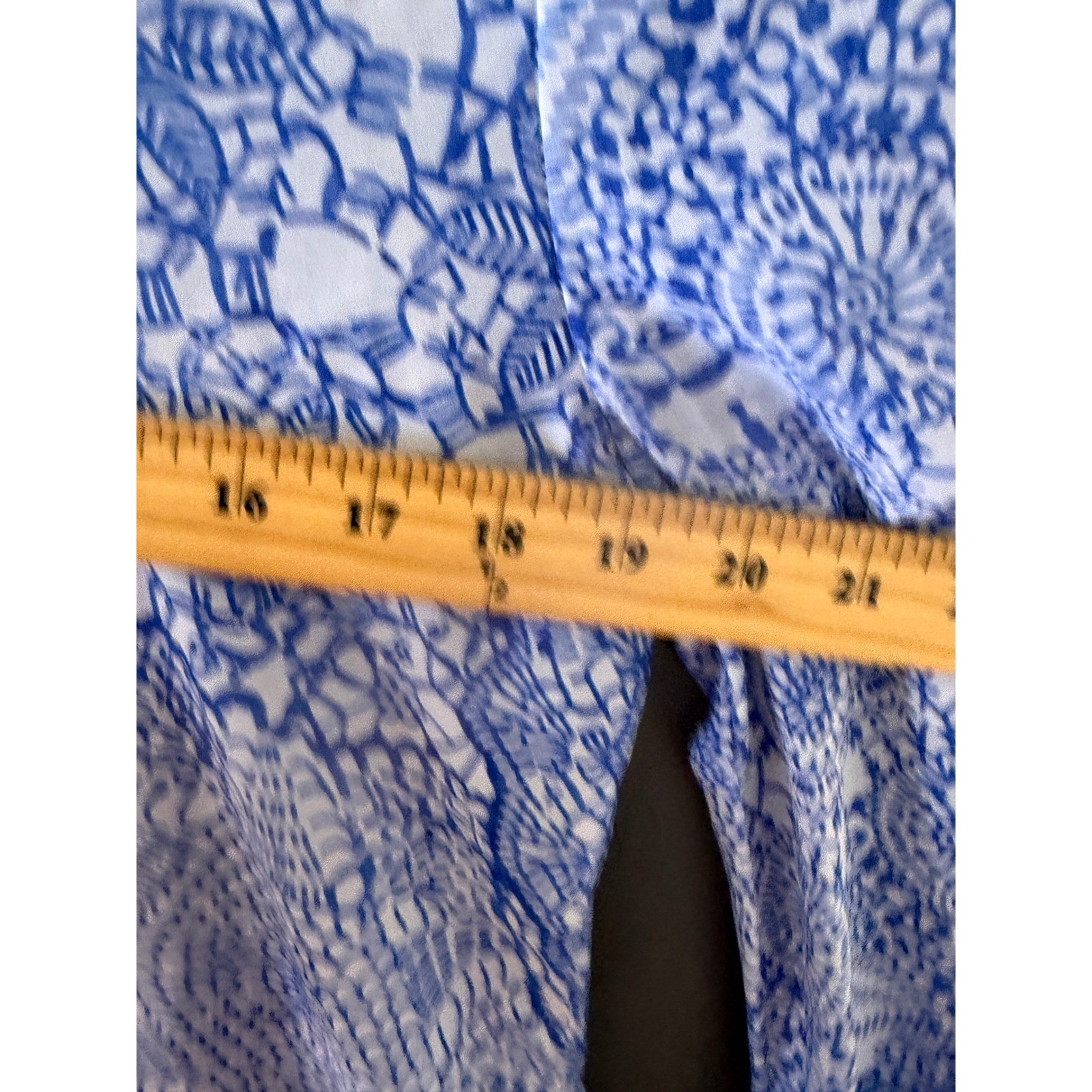 Ambiance Apparel Blue White Geometric Floral Boho Light Weight Blouse Large