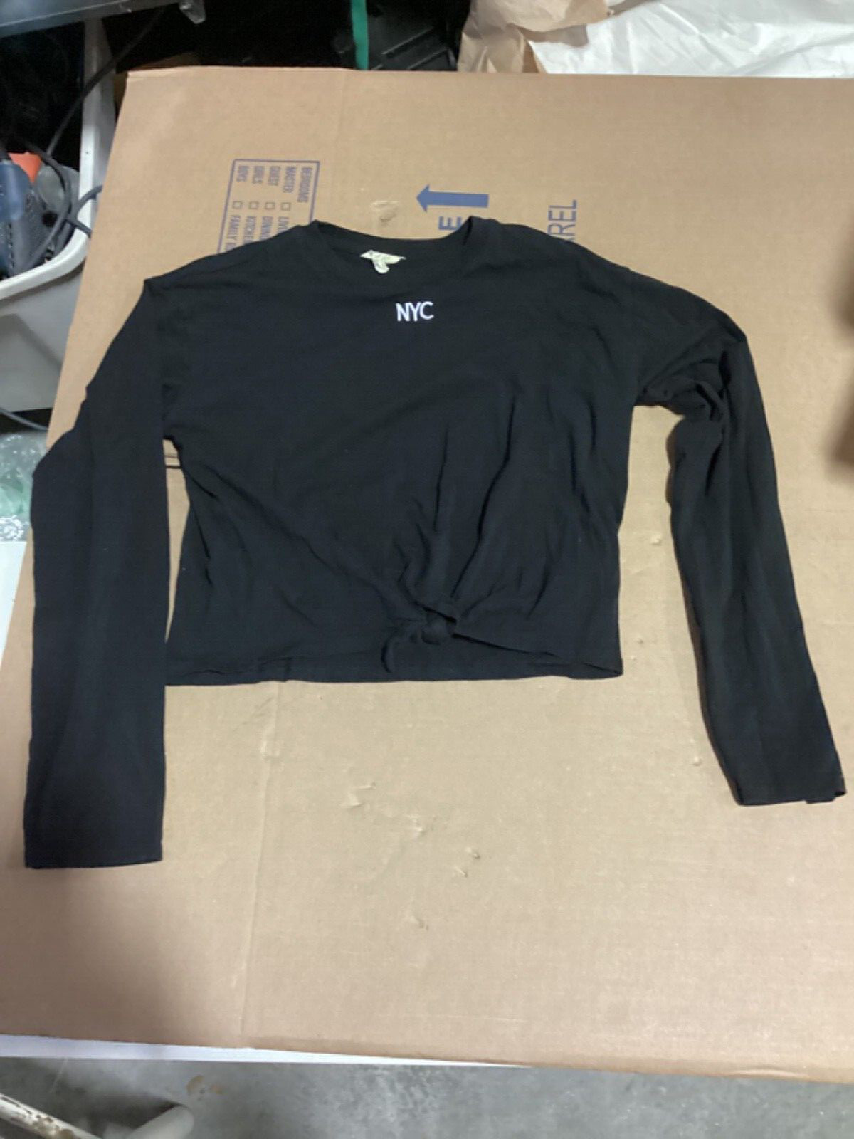 H&M Divided Women’s 16/18 Black NYC, Tied Long Sleeve Cropped Top