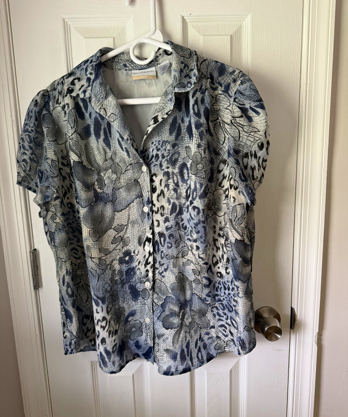 Alfred Dunner Womens 16W Gray Blue Floral Chiffon Collared Button Blouse