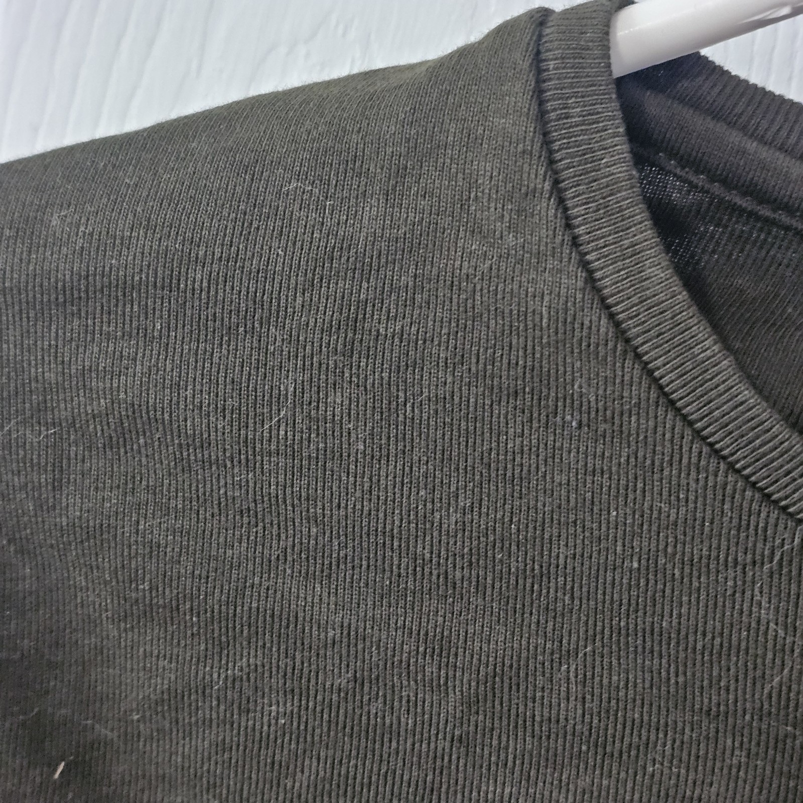 Jones New York Signature Womans Army Green Long Sleeve T-Shirt Sz L Designer