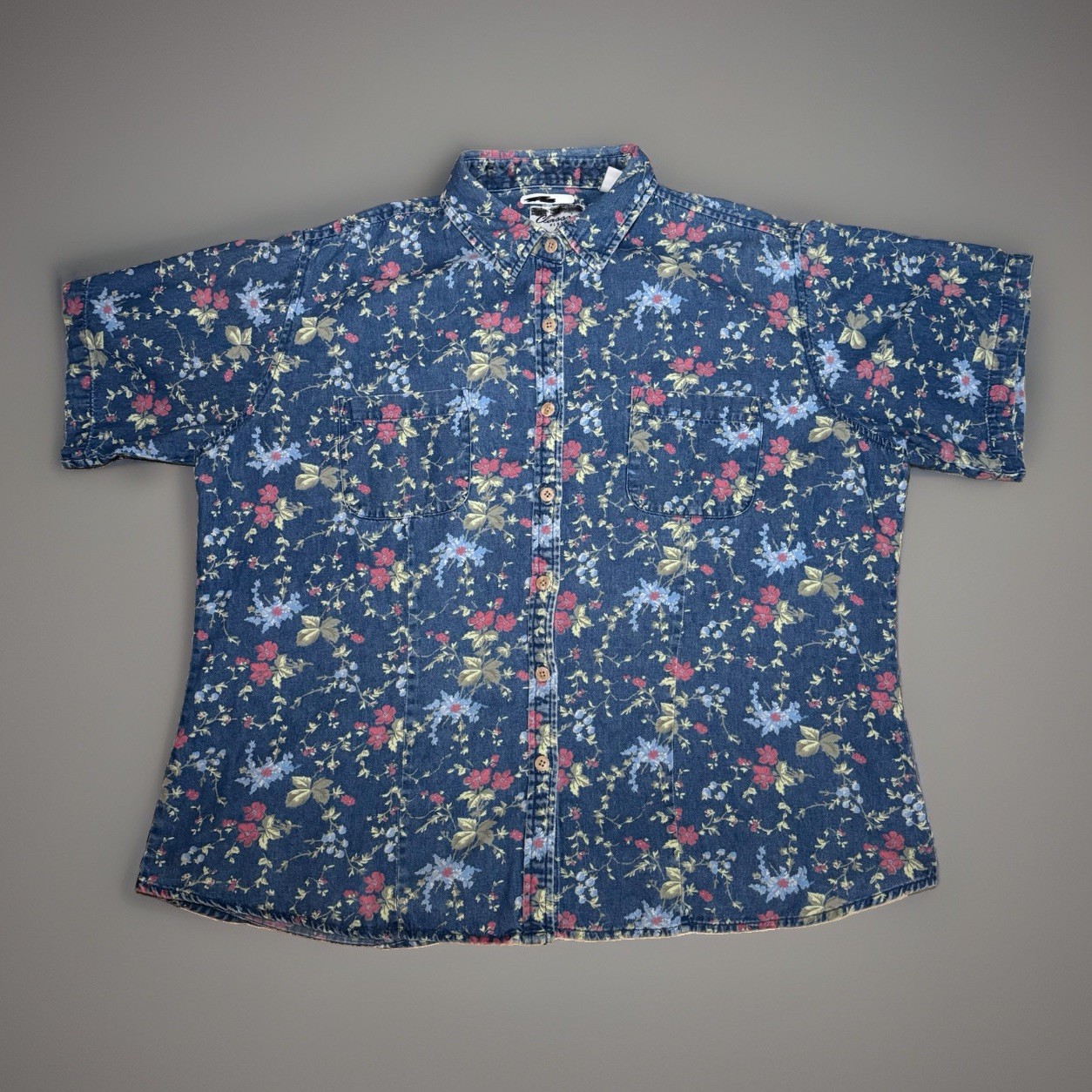 Classic Blues Women’s 1X Denim Floral Collared Button-Up Shirt Pockets