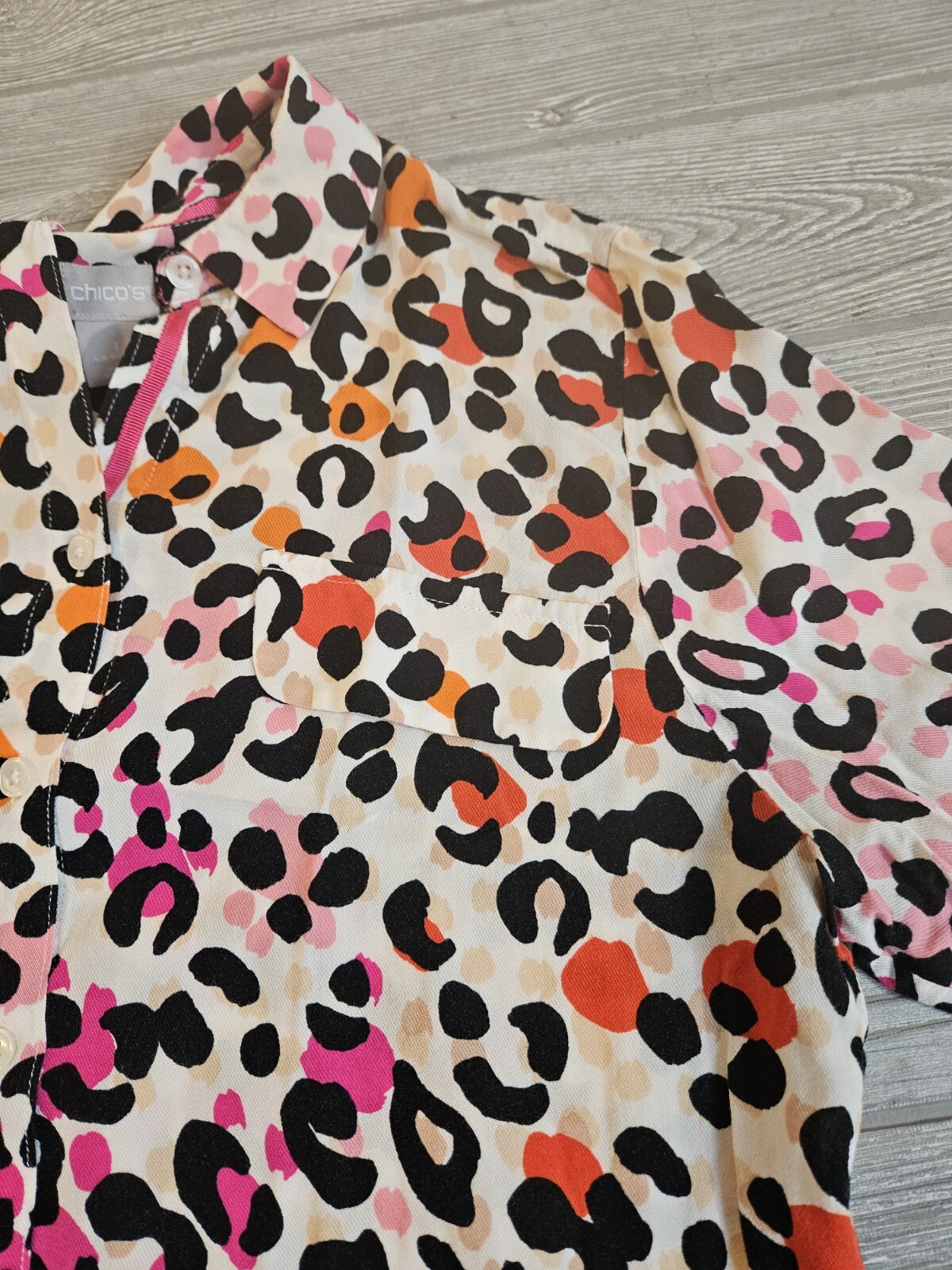 Chicos Cheetah Print Button Up Shirt Black Pink Women Medium 8/10