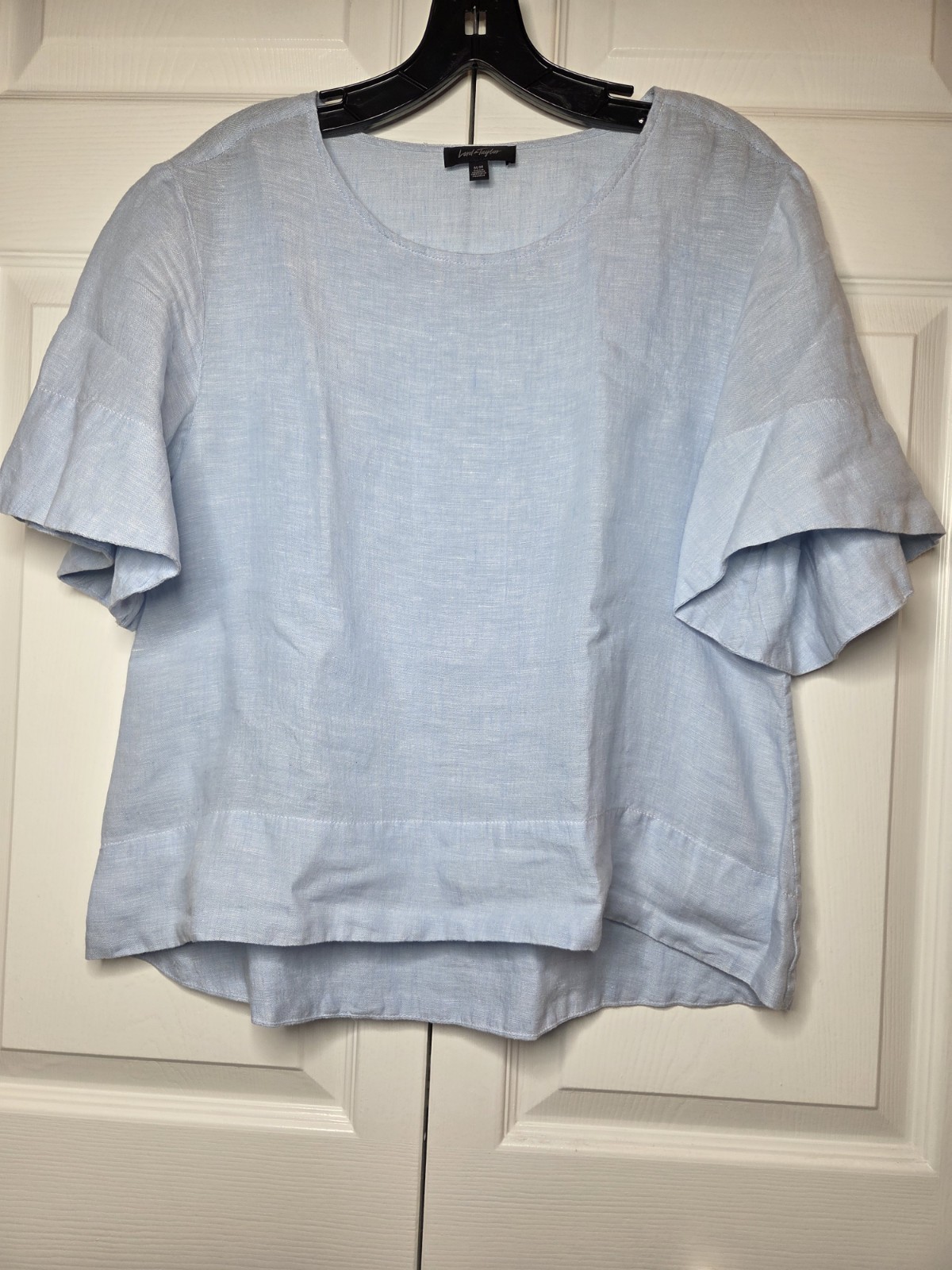 Lord & Taylor Women’s Light Blue 100% Linen Asymmetrical 3″ Hem Top Size M